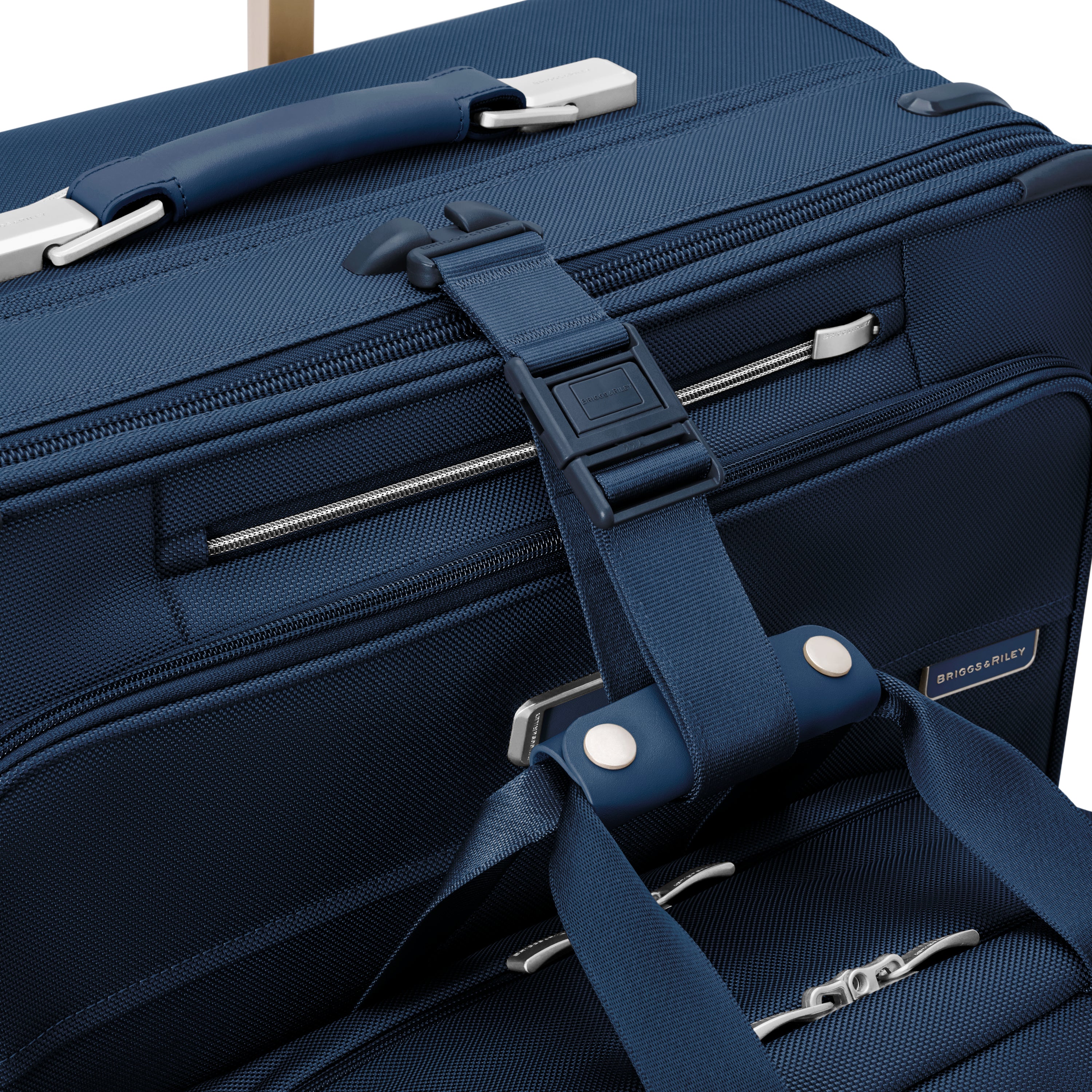 Briggs & Riley Baseline Deluxe Wardrobe Spinner in Navy — detail view 2 # color_Navy
