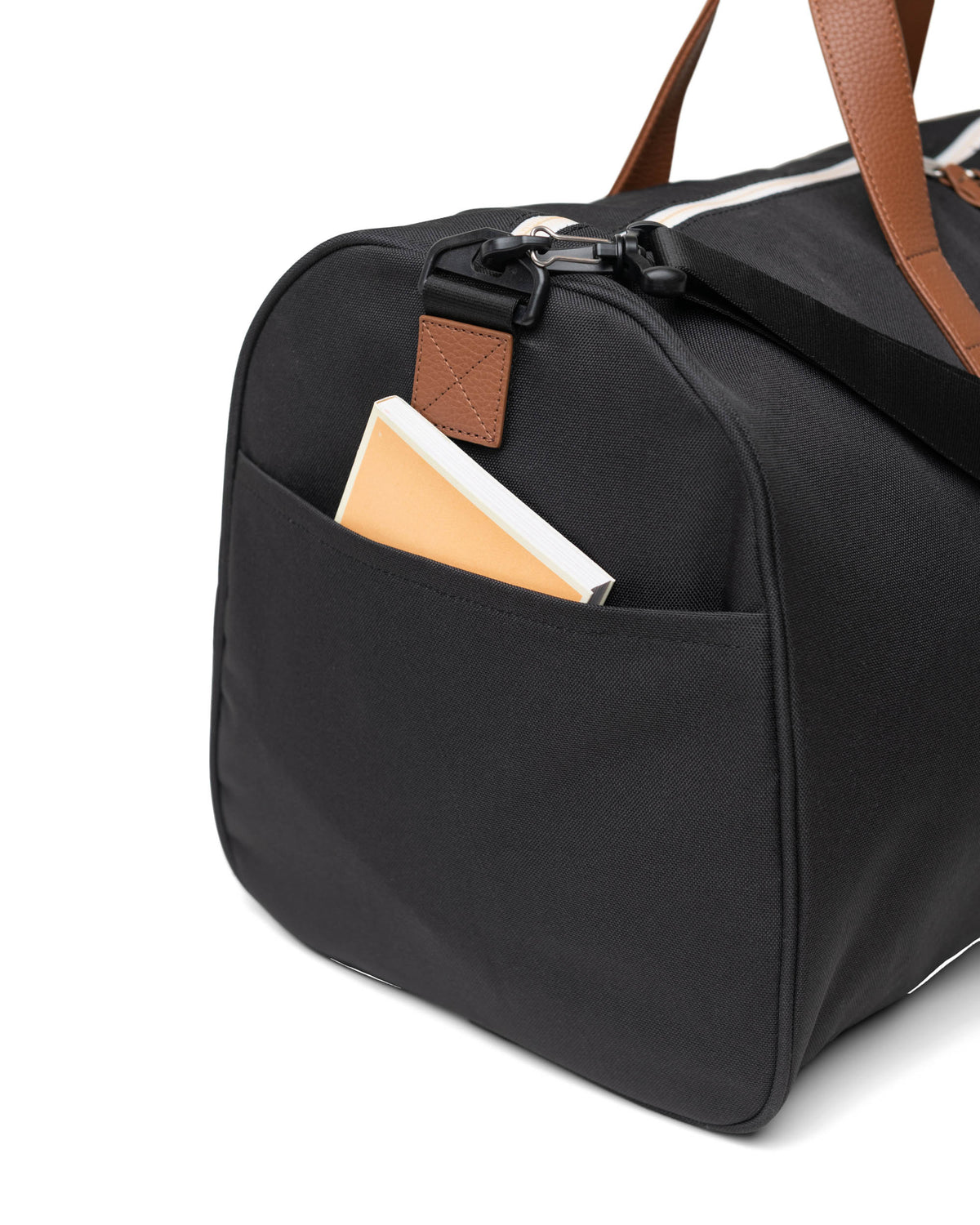 Herschel Novel Duffle 43L in Black — detail view 3 # color_Black
