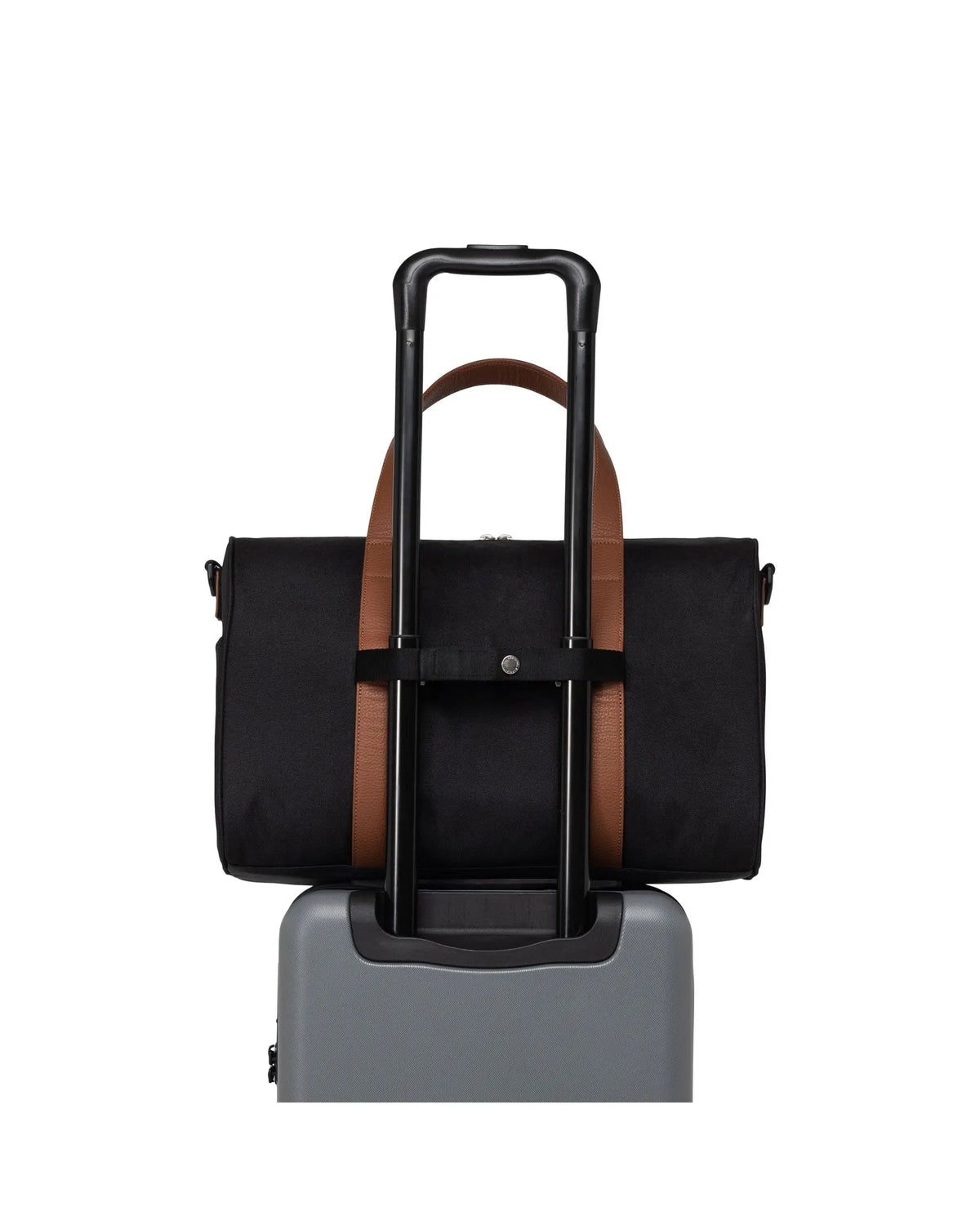 Herschel Novel Duffle 43L in Black — detail view 5 # color_Black