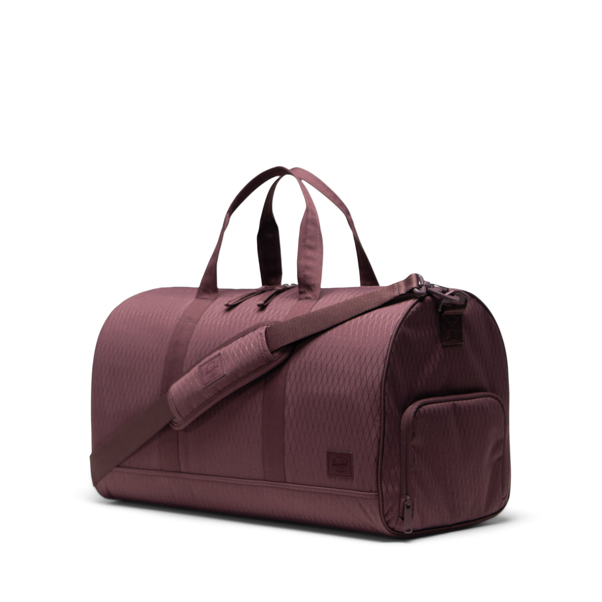Herschel Novel Duffle 43L in Huckleberry Diamond — angle view 2 # color_Huckleberry Diamond