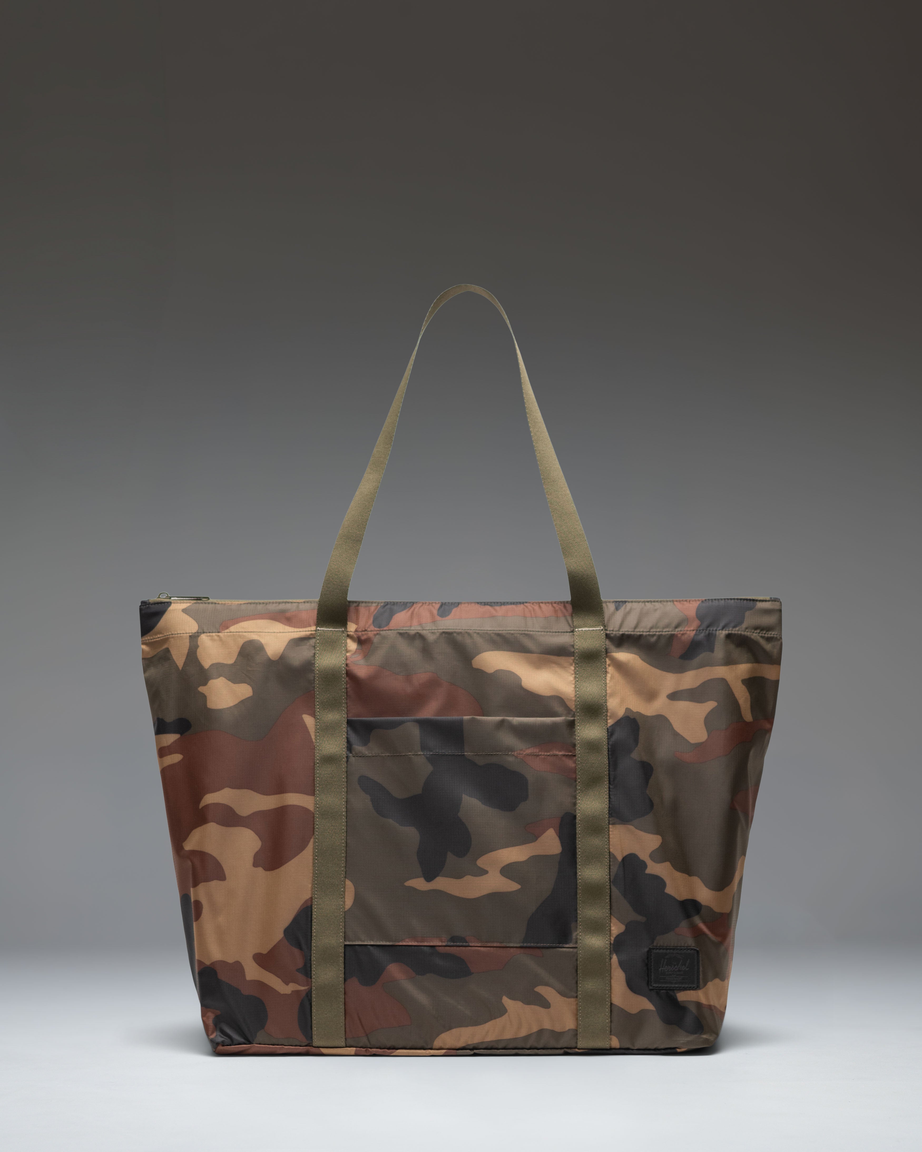 Herschel Portland Packable Tote 23.7L in Woodland Camo/Black Label — front view