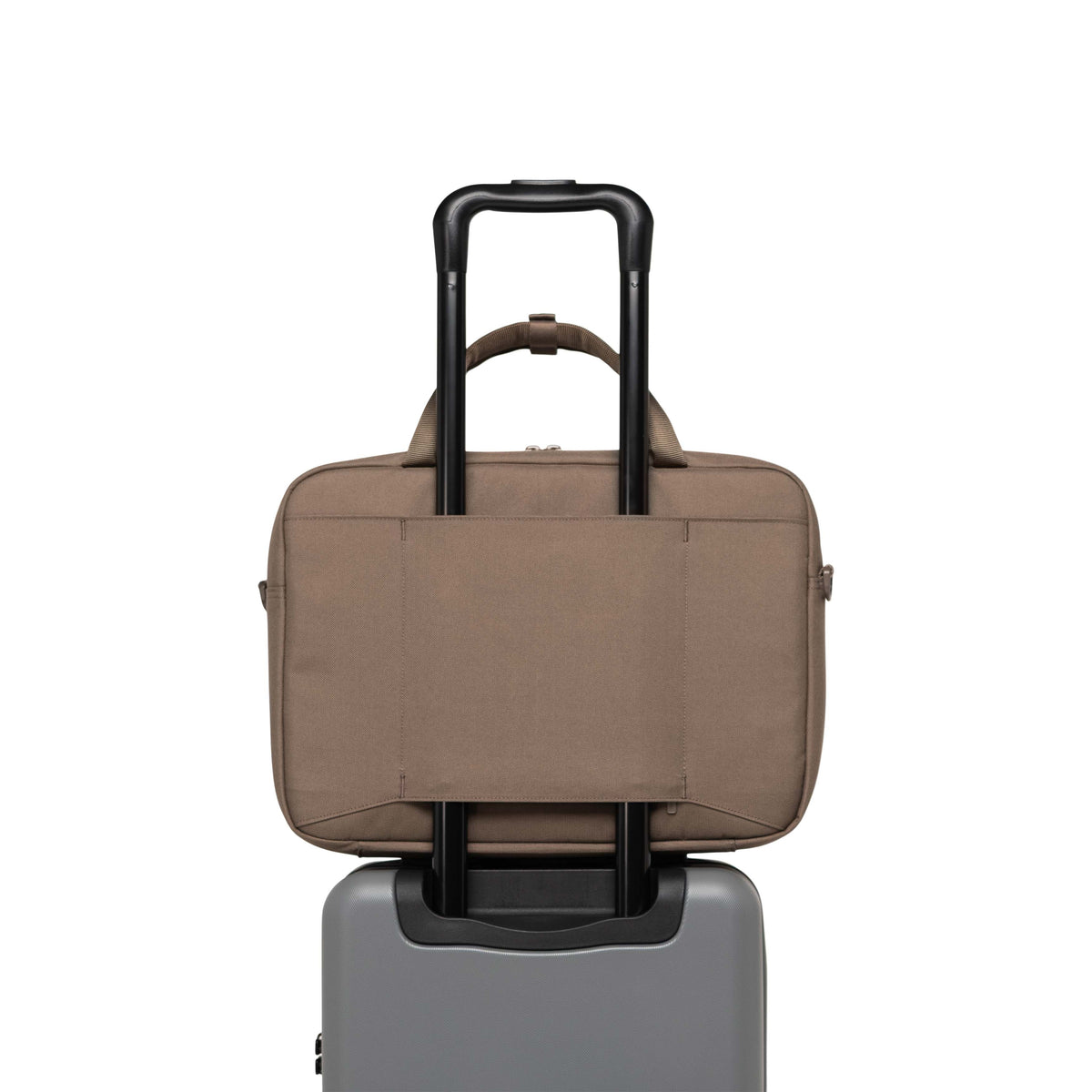 Herschel Gibson Messenger Tech 18L in Light Brown — angle view 3 # color_Light Brown