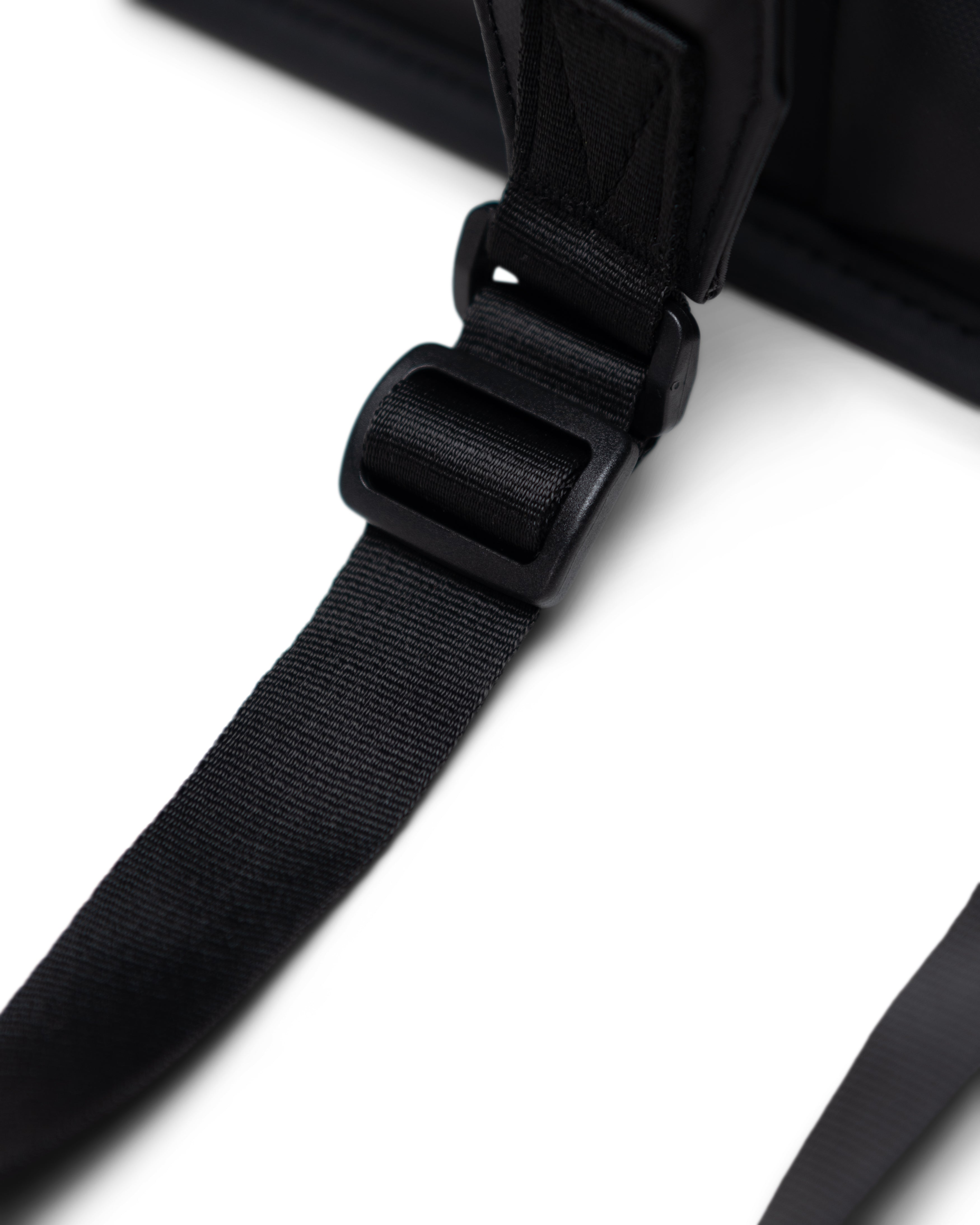Herschel Survey Backpack Weather Resistant 24L in Black — detail view 7