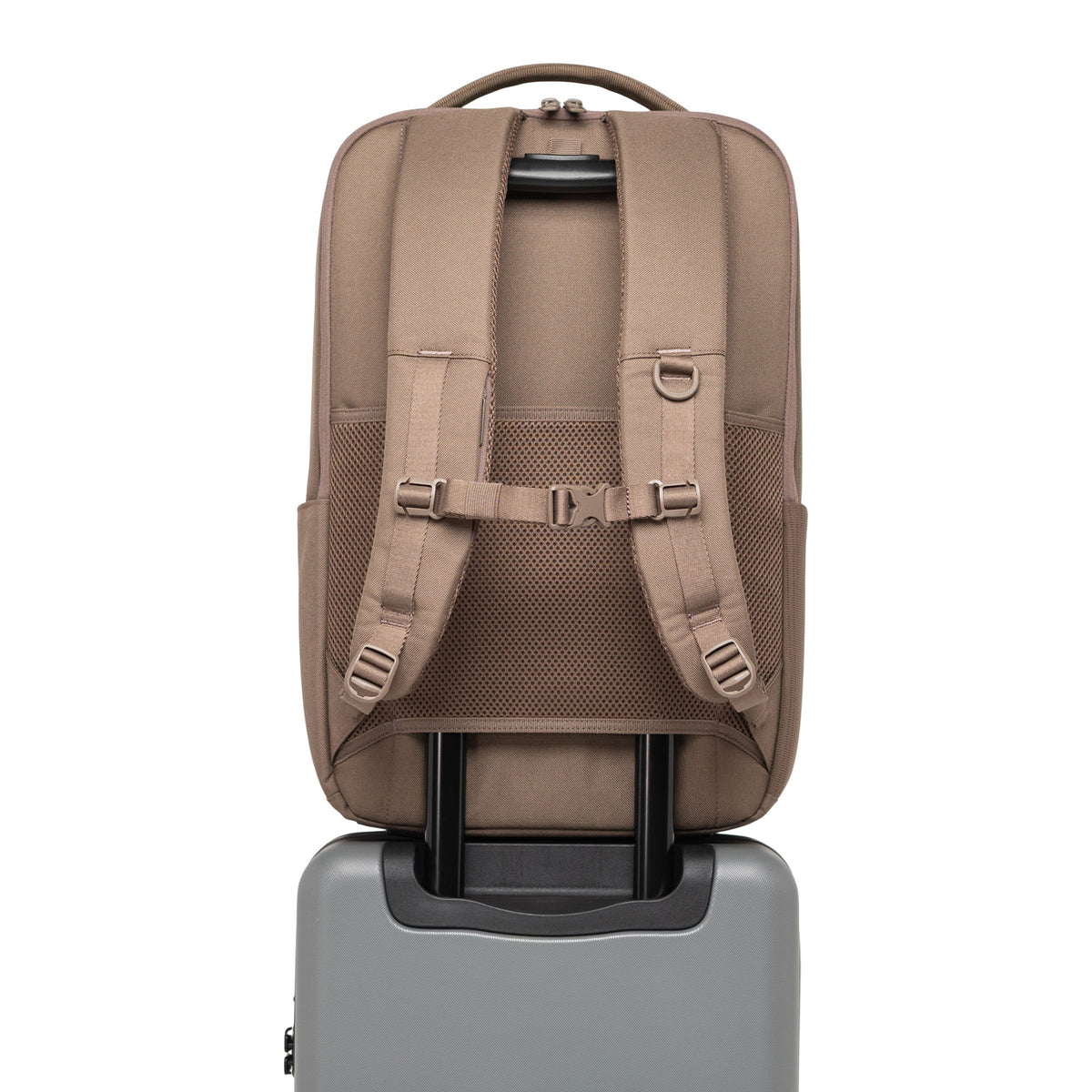 Herschel Kaslo Travel Backpack Tech 32L in Light Brown — angle view 6 # color_Light Brown