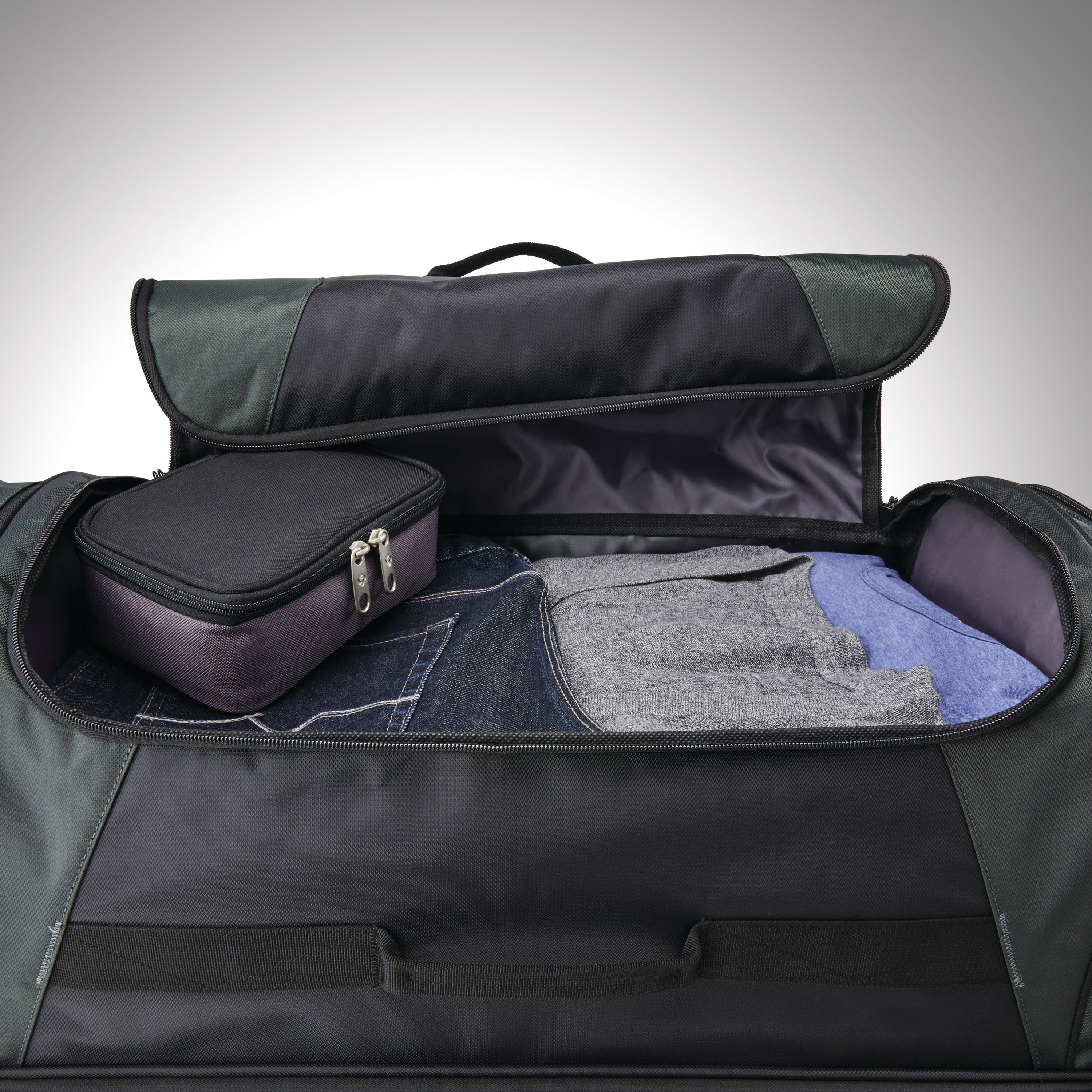 Samsonite Andante 2 32" Wheeled Duffel - ALL BLACK
