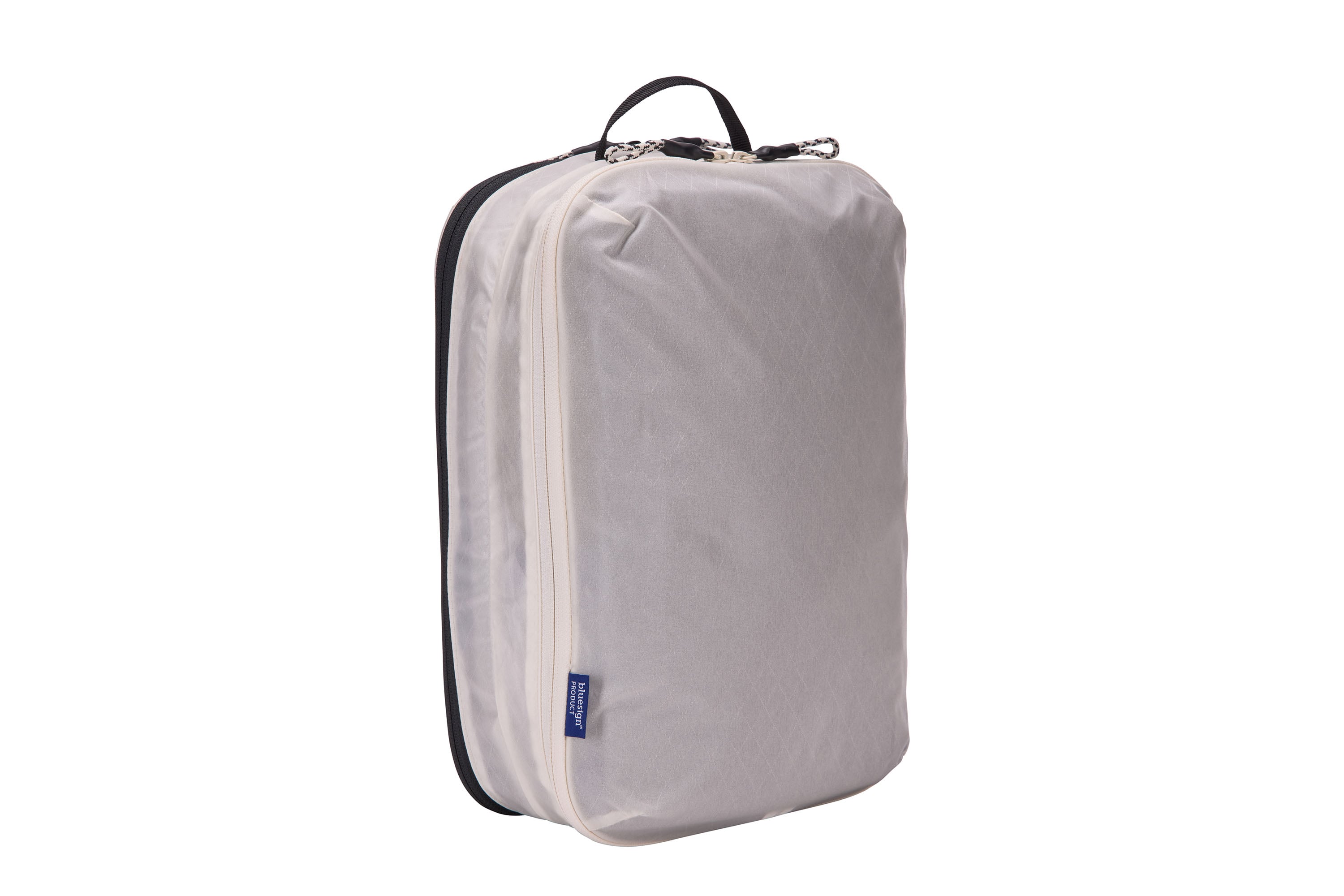 Thule Clean/dirty Packing Cube in White — angle view 3 # color_White
