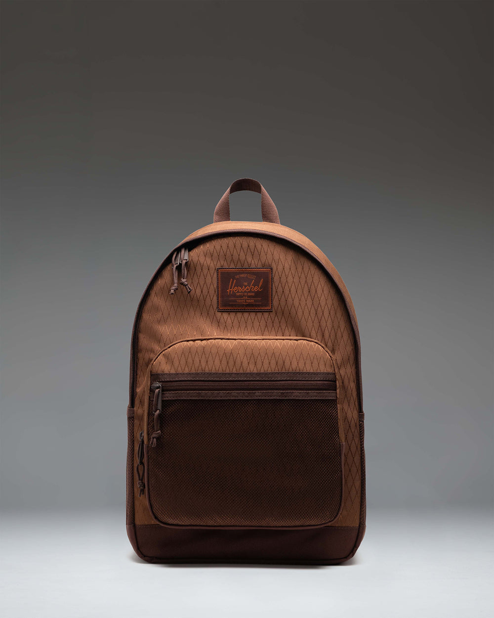 Herschel Kaine Backpack Diamond 28L in Soft Silt Dmnd/Chicory Coffee — front view