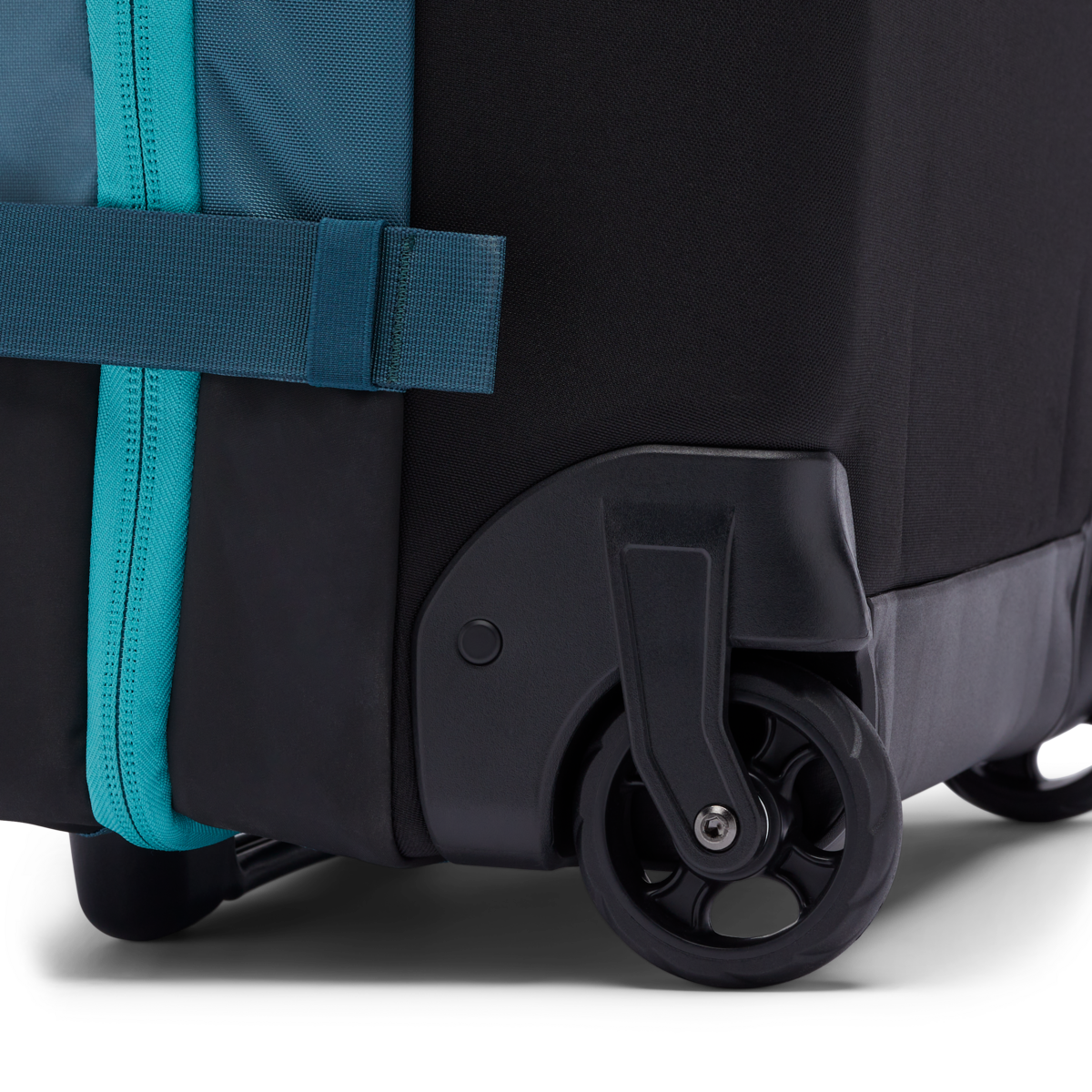 Cotopaxi Allpa 65L Roller Bag in Blue Spruce — detail view