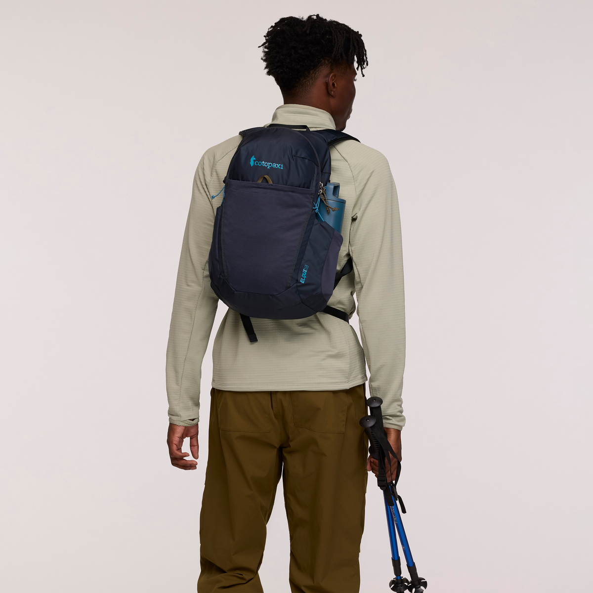 Cotopaxi Elqui 18L Backpack in Carbon — interior view