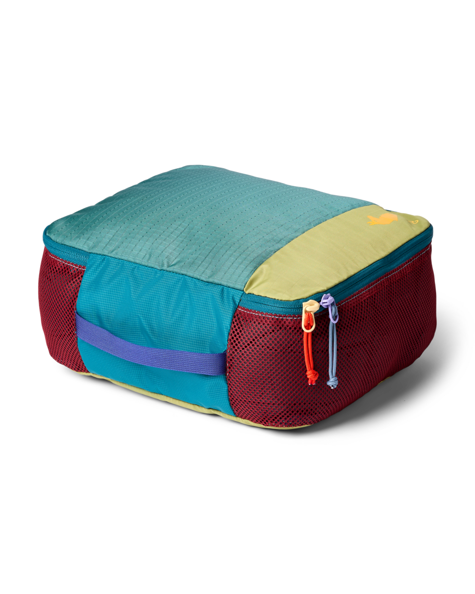 Cotopaxi Cubo 10L Travel Cube in Del Día — angle view 2