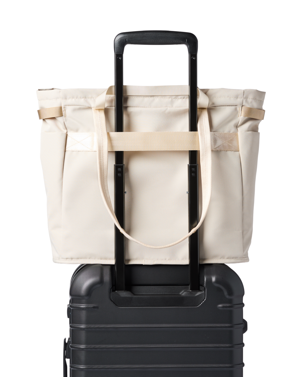 Cotopaxi Mente 22L Tote in Cream — angle view 3