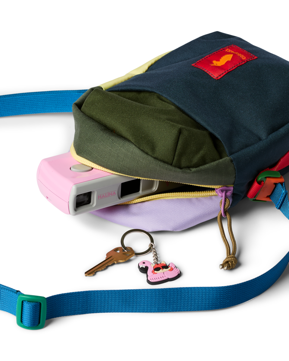 Cotopaxi Todo 3L Shoulder Bag in Del Día — angle view 3