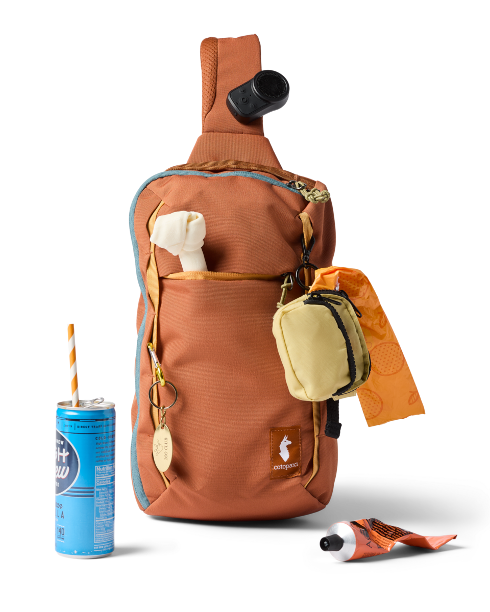 Cotopaxi Todo 8L Sling in Whiskey — interior view