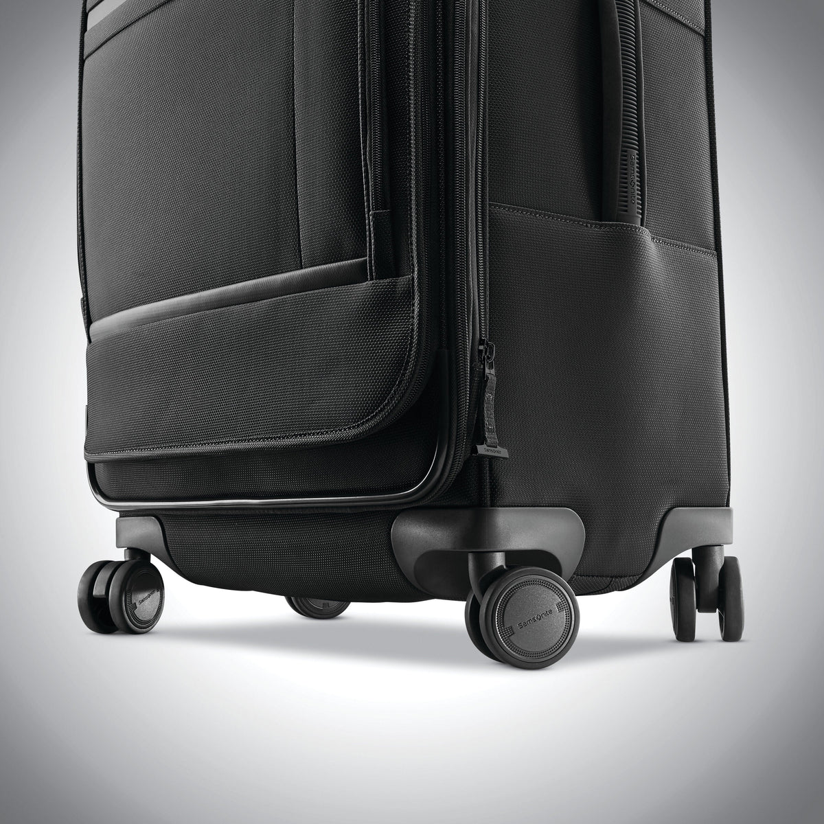 Samsonite Insignis Large Expandable Spinner in Black — detail view 2