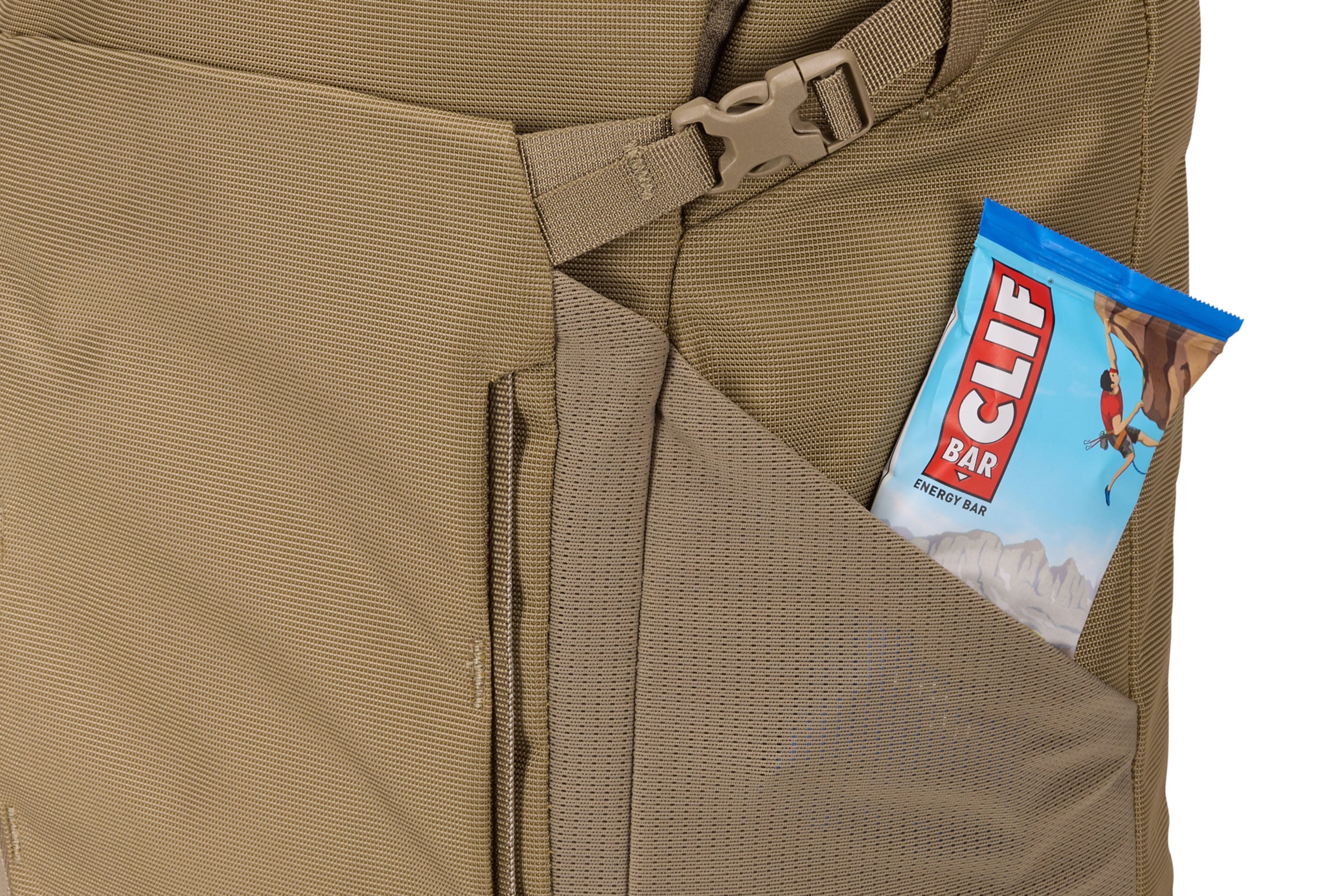 Thule AllTrail Hydration Pack 22L in Faded Khaki — detail view 3 # color_Faded Khaki