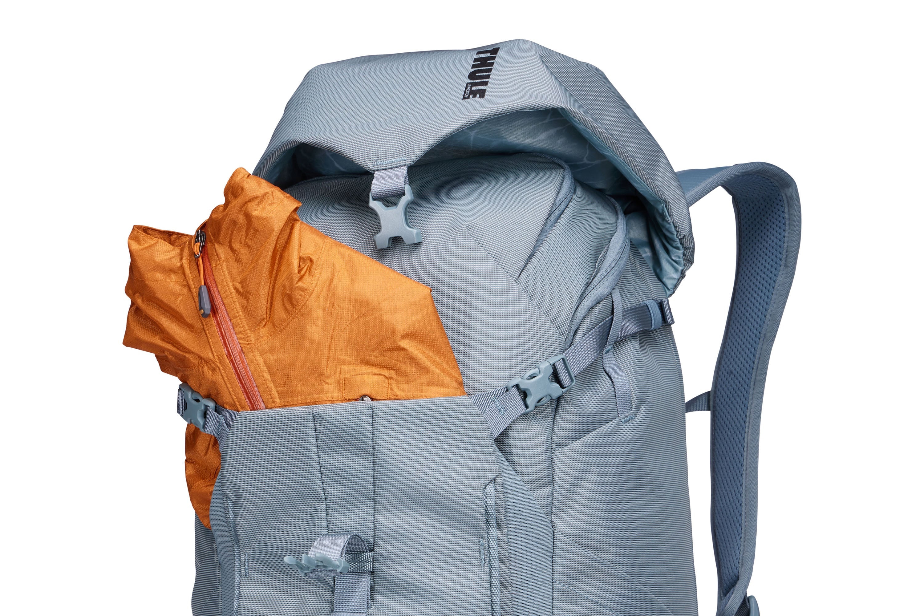 Thule AllTrail Daypack 25L in Pond Blue — detail view # color_Pond Blue