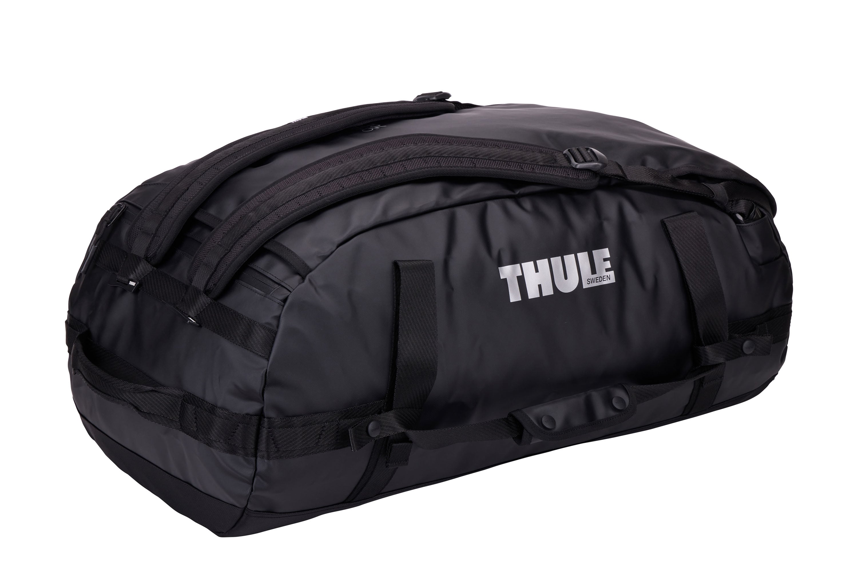 Thule Chasm 70L Duffel in Black — angle view 4 # color_Black