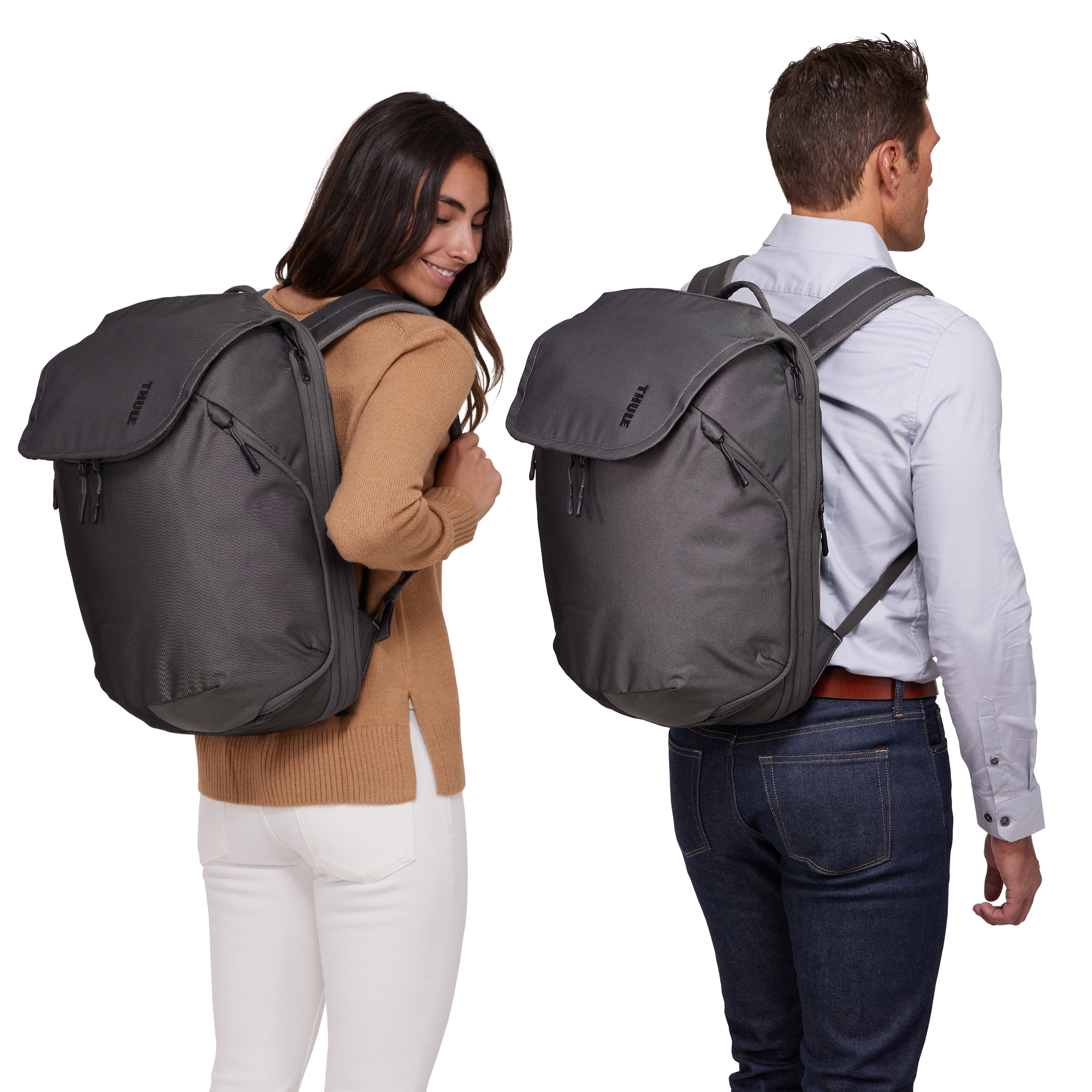 Thule Subterra Travel Backpack 26L in Vetiver Gray — lifestyle # color_Vetiver Gray