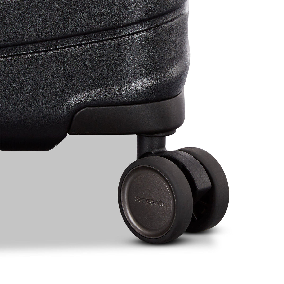 Samsonite Framelock Max Large Spinner in Asphalt Black — detail view 3