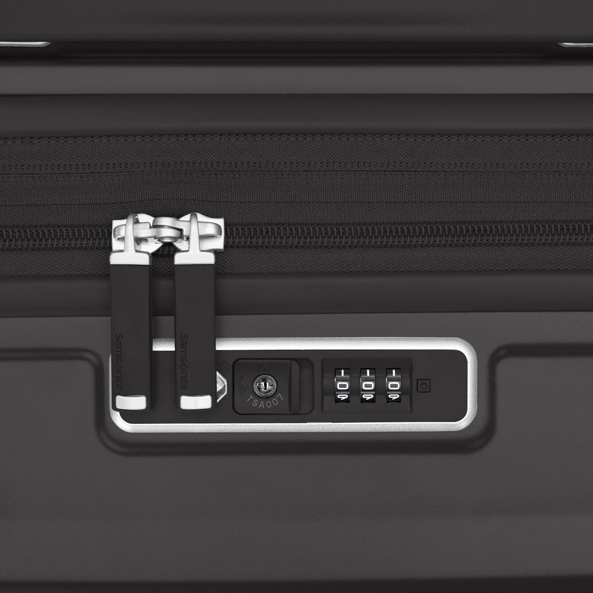 Samsonite Silhouette 18 Hard Side Spinner - Carry On in Black — detail view 4