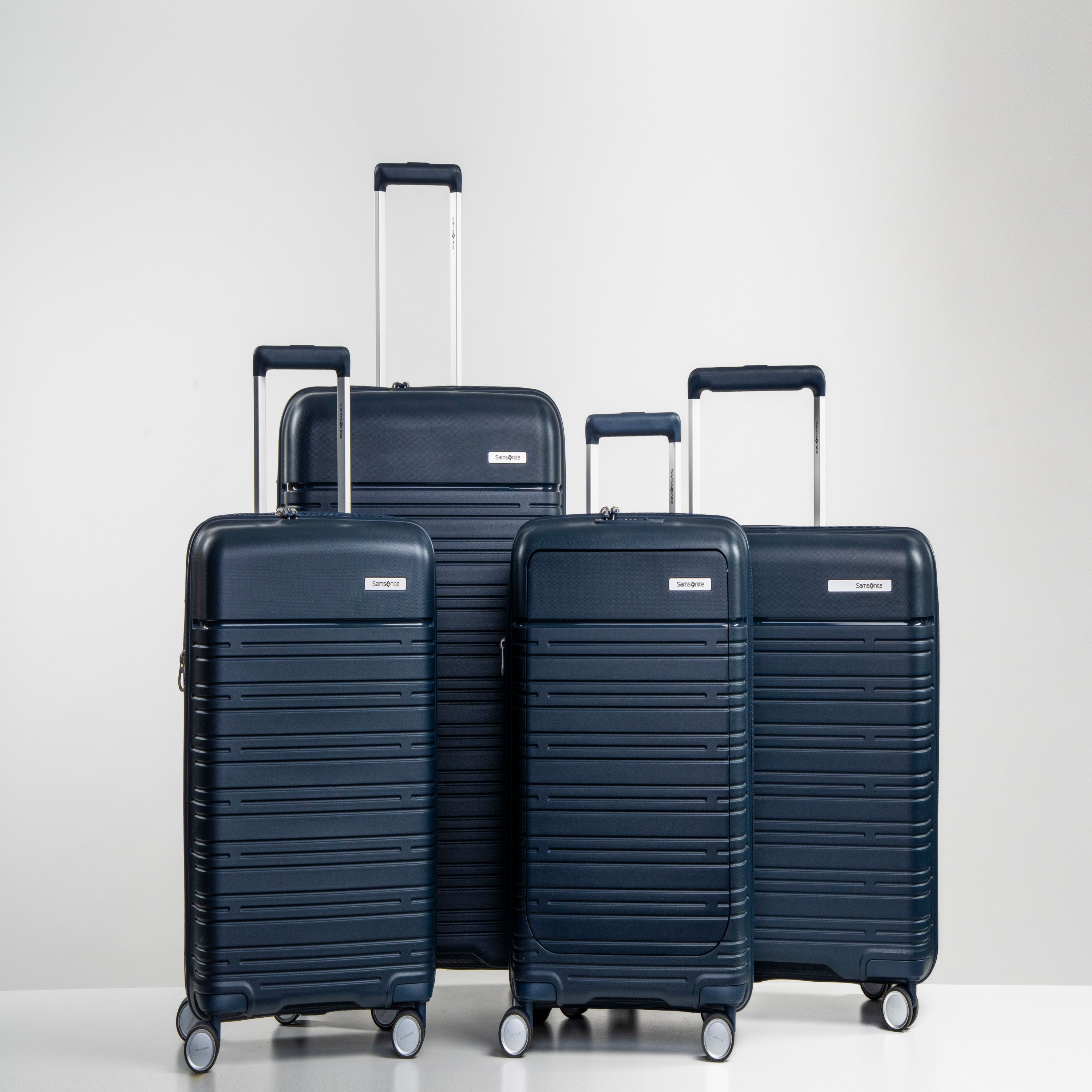 Samsonite Elevation Plus Hardside Classic Carry-On Spinner - Midnight Blue