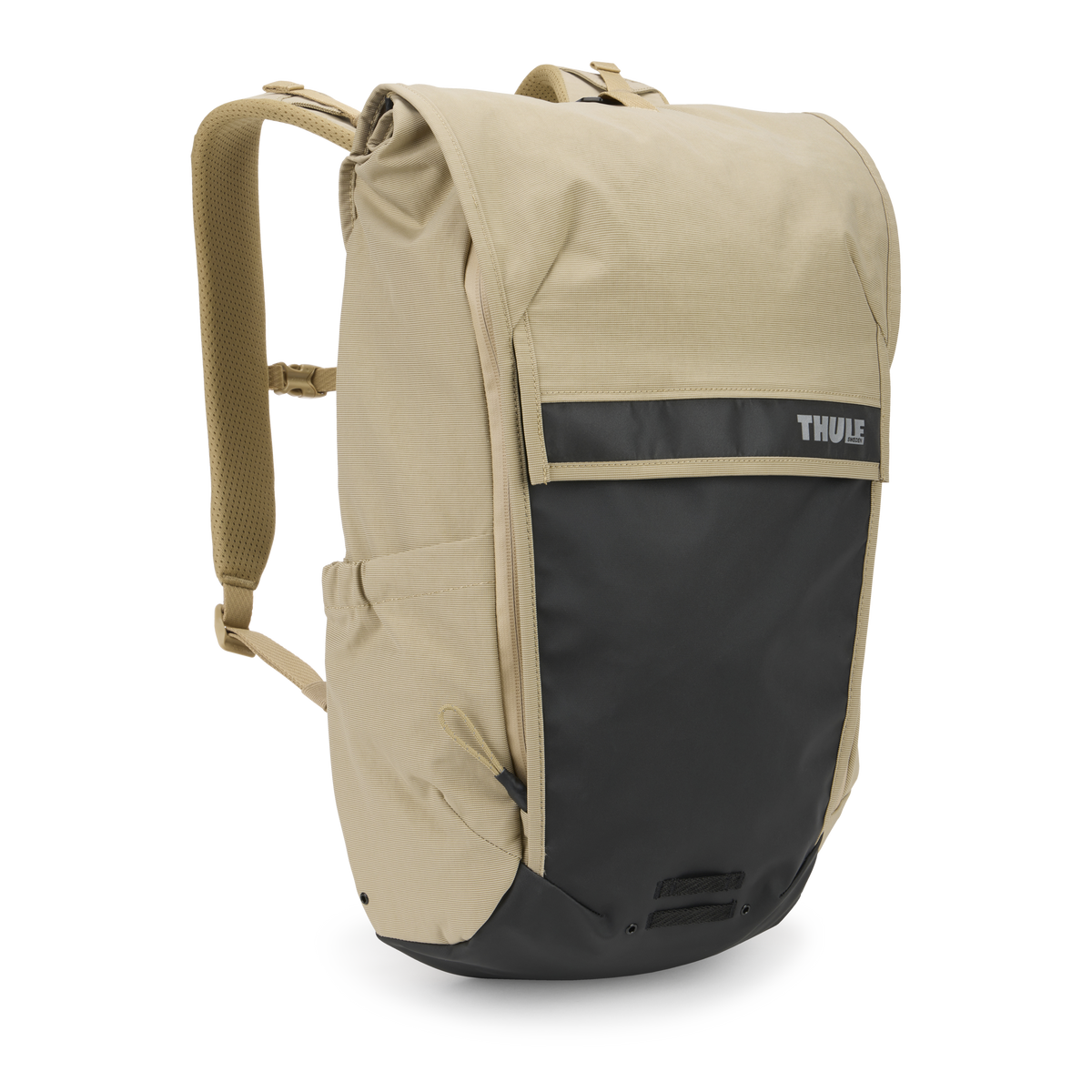 Thule Paramount Bike Commute Backpack 20L in Gentle Beige — front view # color_Gentle Beige