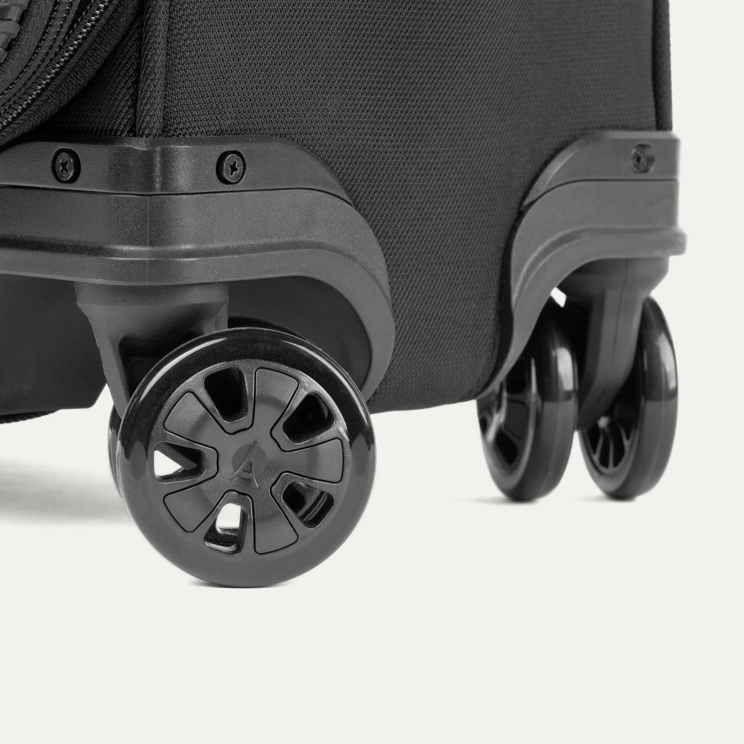 Travelpro Crew Classic Carry-On Spinner, view 14