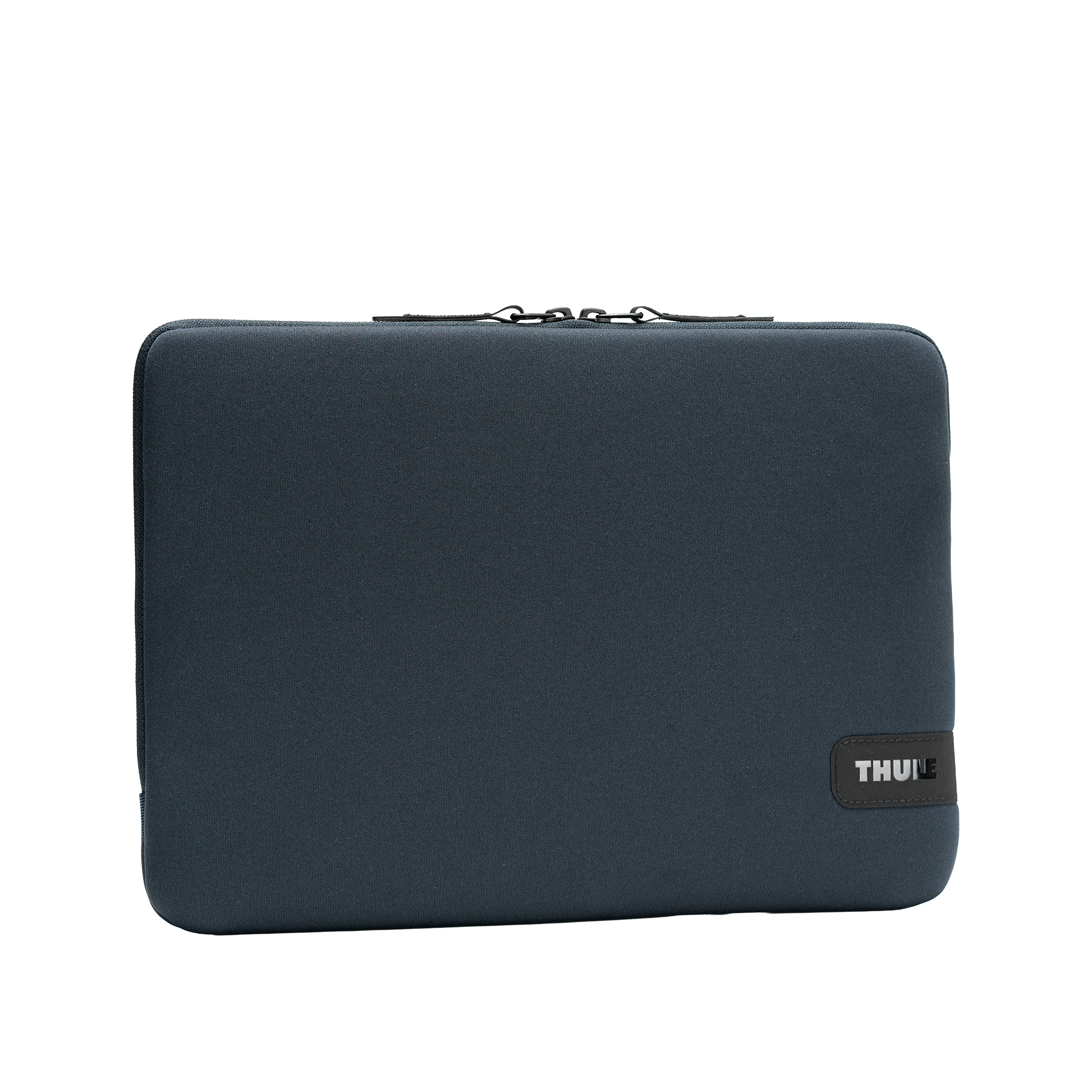Thule Koya Sleeve PC/MB Pro 16" in Darkest Blue — front view # color_Darkest Blue