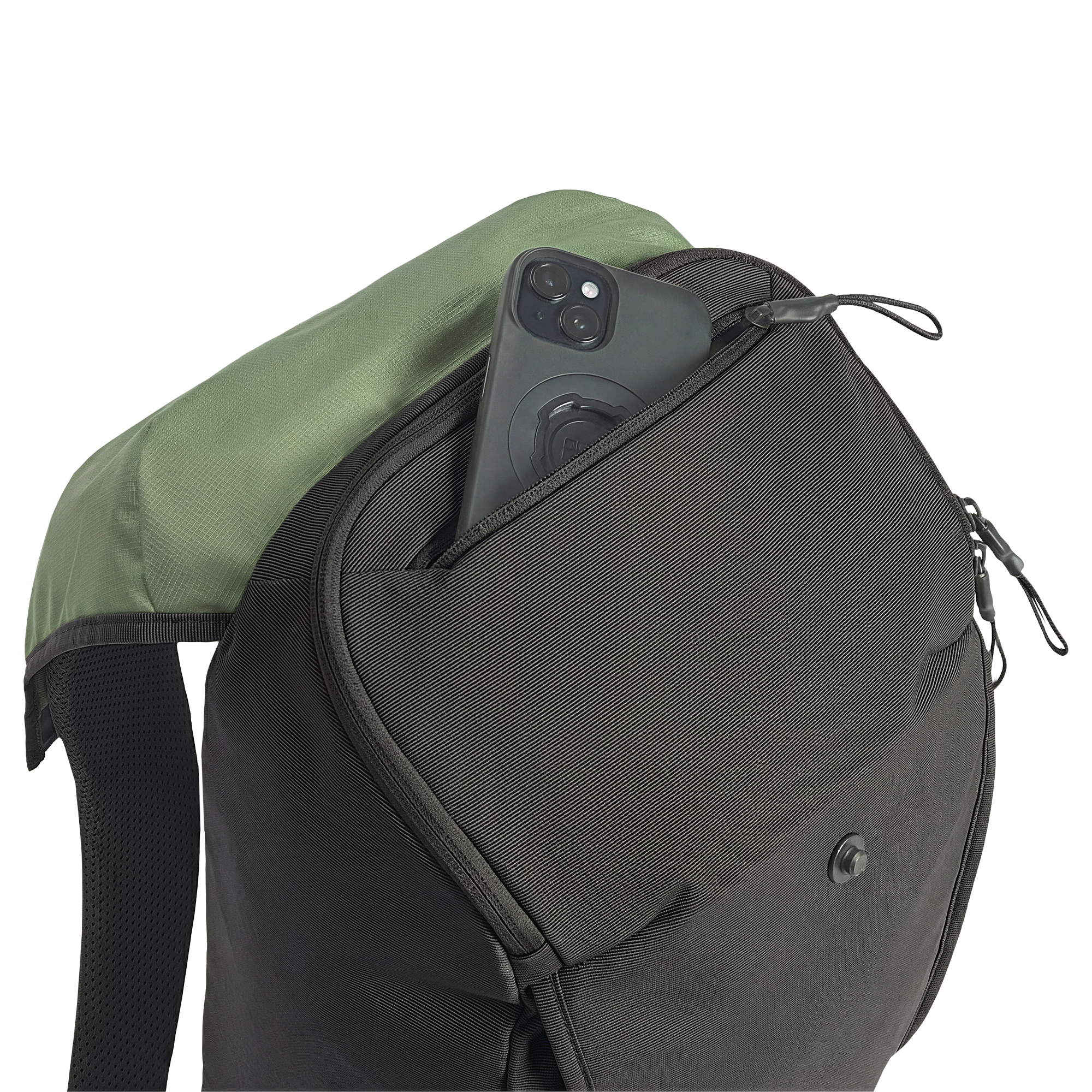 Thule Paramount Daypack Lite 20L in Black — detail view 2 # color_Black