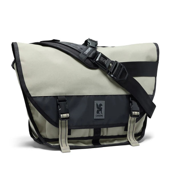 Chrome Industries Citizen 15L Messenger Bag