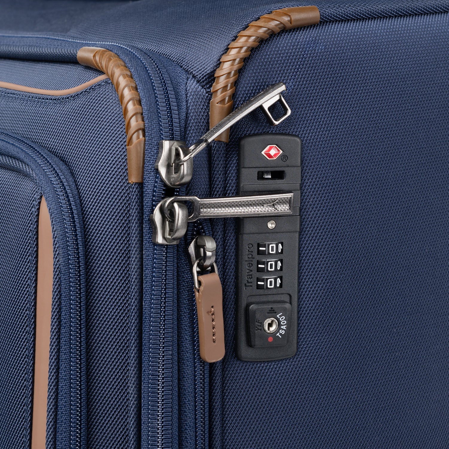 Travelpro Crew Classic Large Check-In Spinner image 13