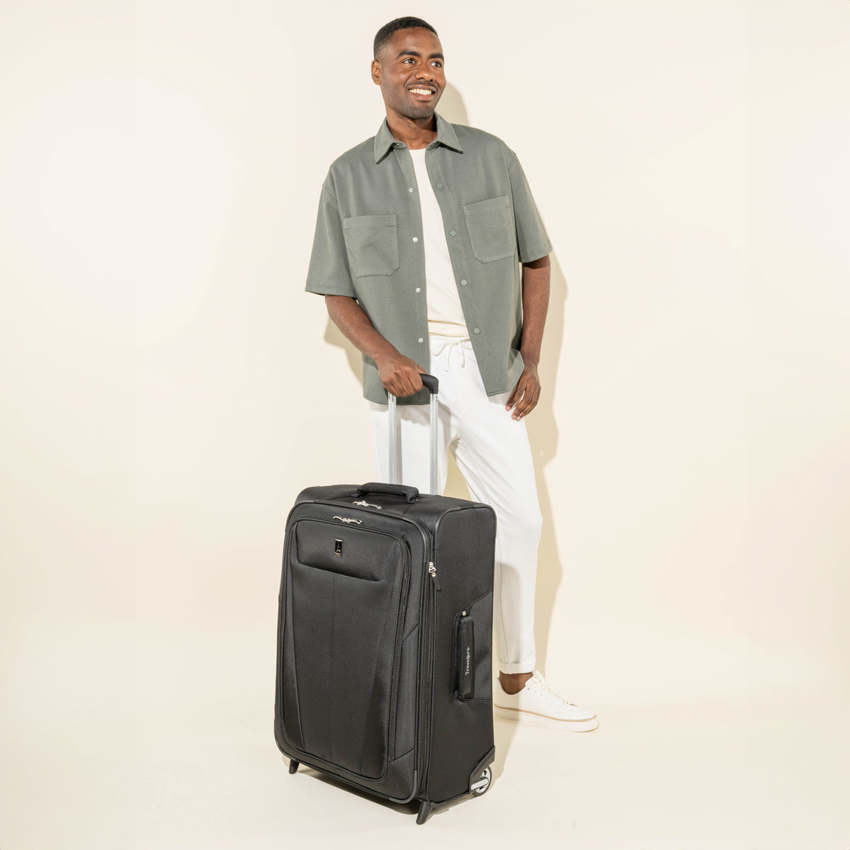Travelpro Maxlite 5 26" Medium Check-In Expandable Rollaboard in Slate Green — angle view 2
