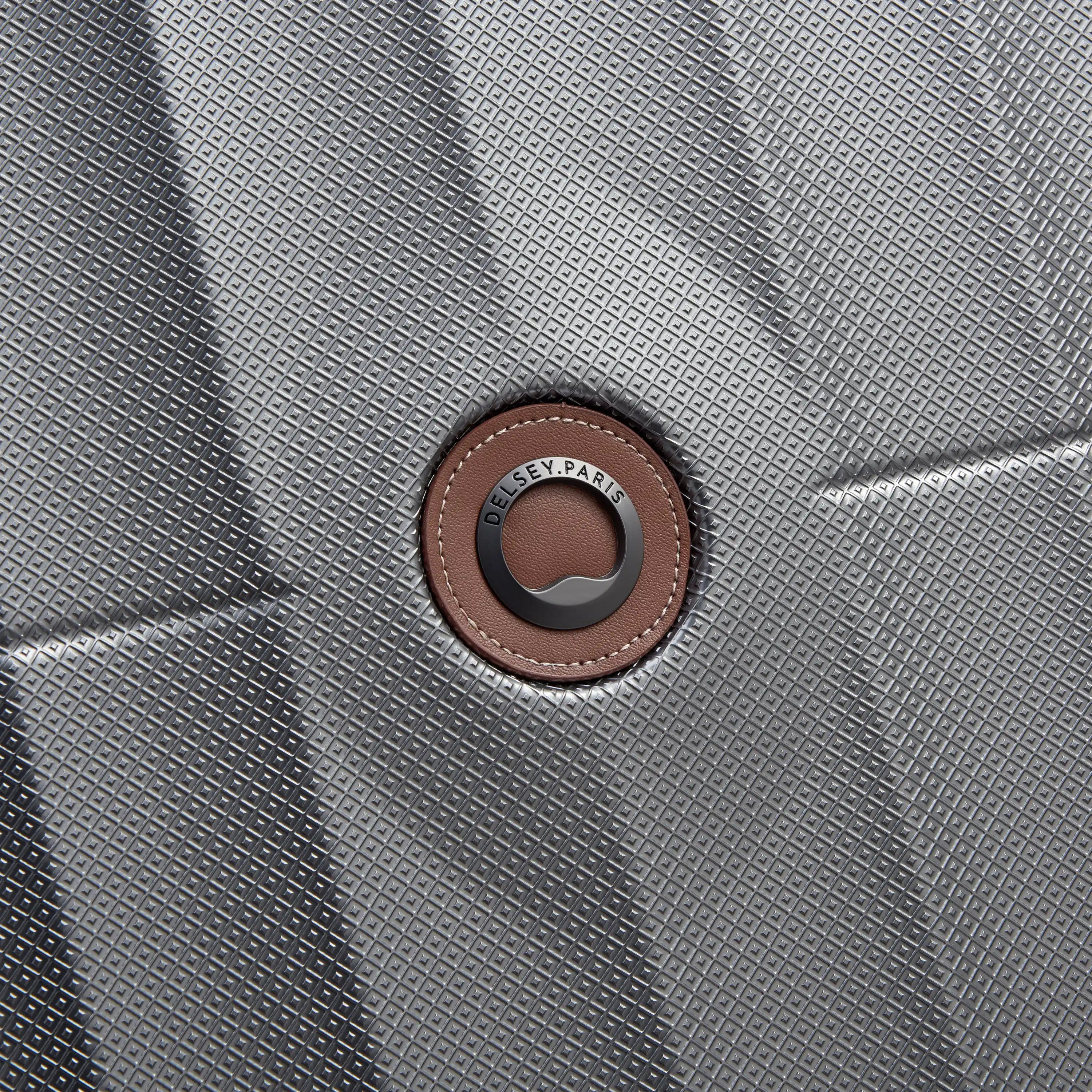 Delsey Carrousel Large Expandable Spinner in Platinum — detail view 4 # color_Platinum