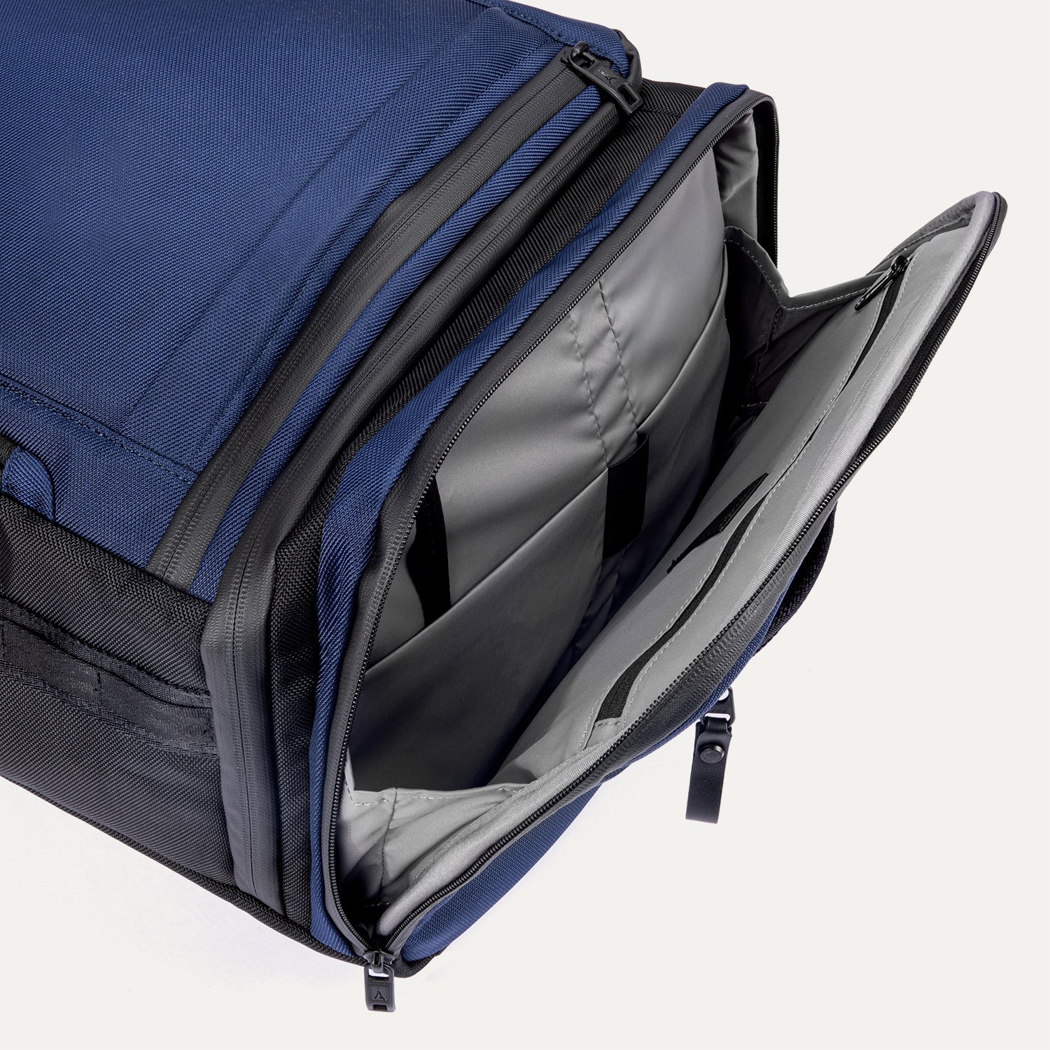 Travelpro Altitude Convertible Duffel/Backpack in Aviator Navy — detail view