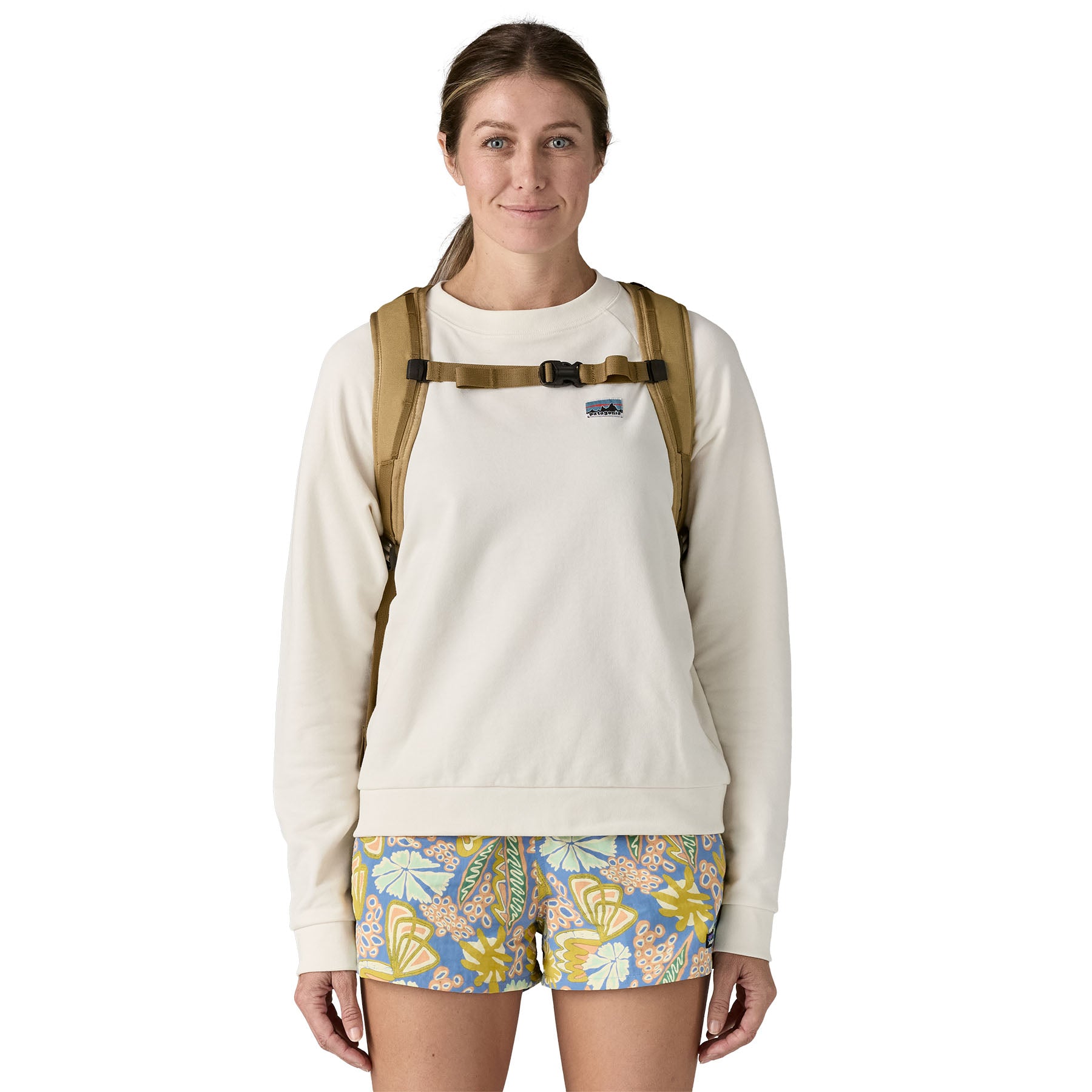 Patagonia Fieldsmith Linked Backpack 24L in Classic Tan — lifestyle 2