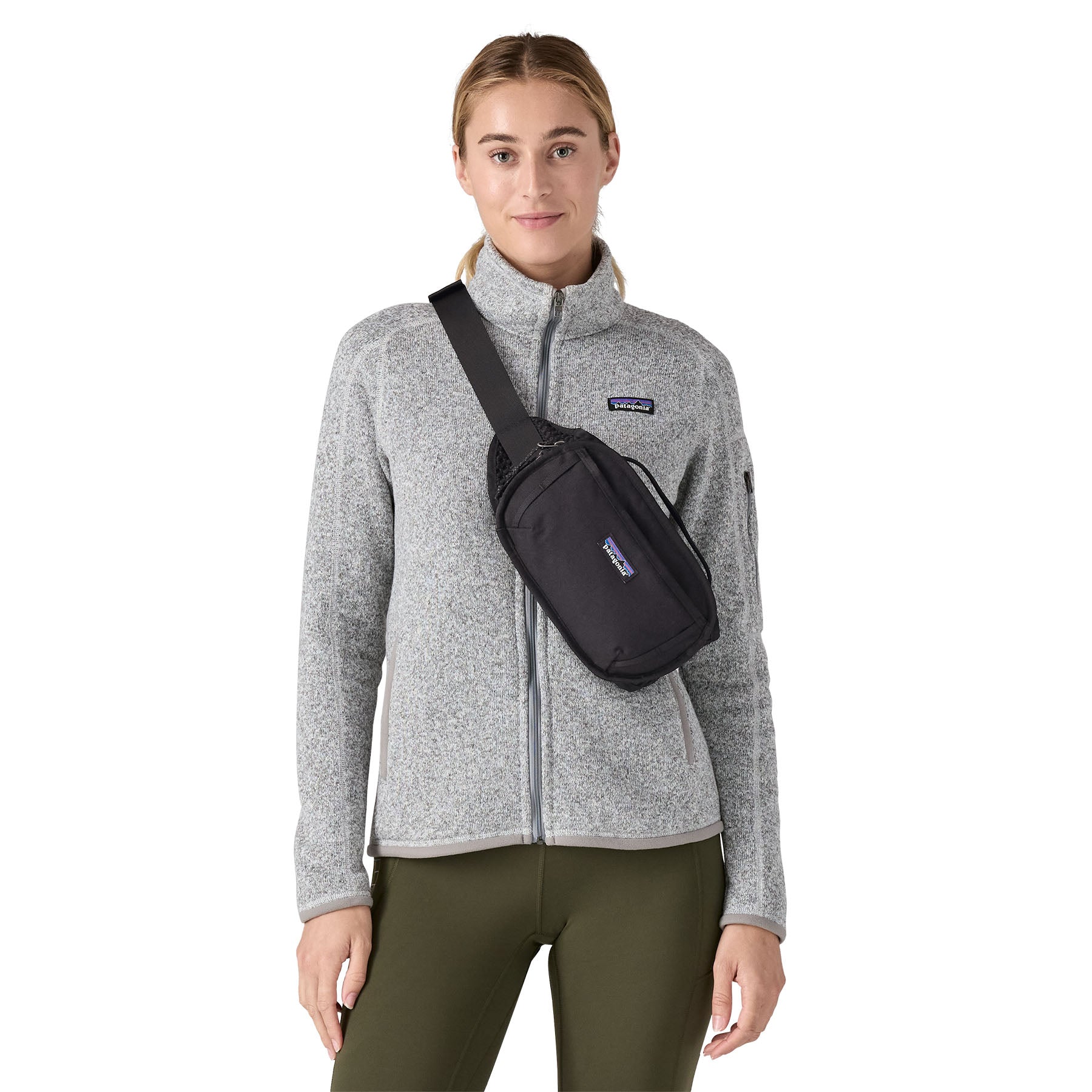 Patagonia Fieldsmith Hip Pack 5L in Black — lifestyle 3