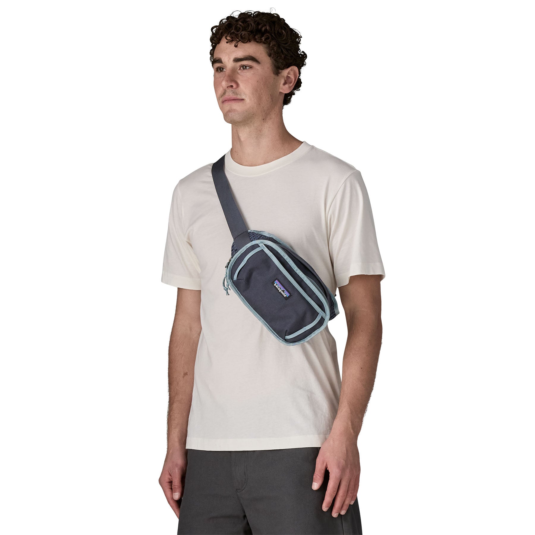 Patagonia Fieldsmith Hip Pack 5L in Smolder Blue — lifestyle 2