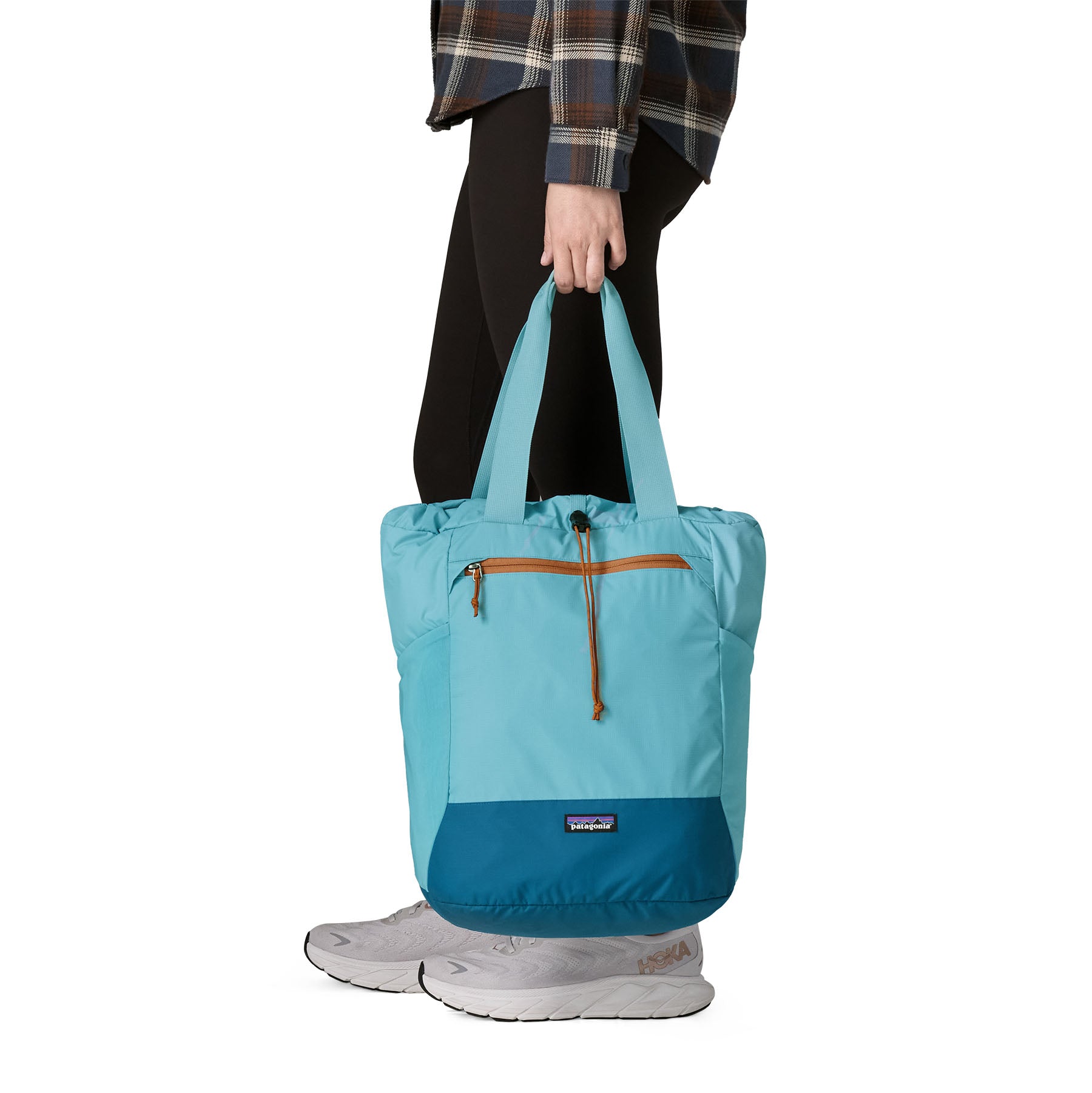 Patagonia Terravia Tote Pack 24L in Snowmelt Blue — lifestyle 2