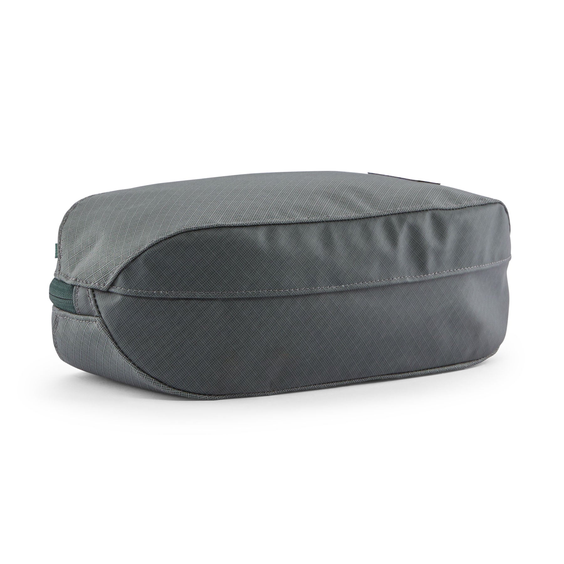 Patagonia Black Hole Cube 3L in Noble Grey — back view