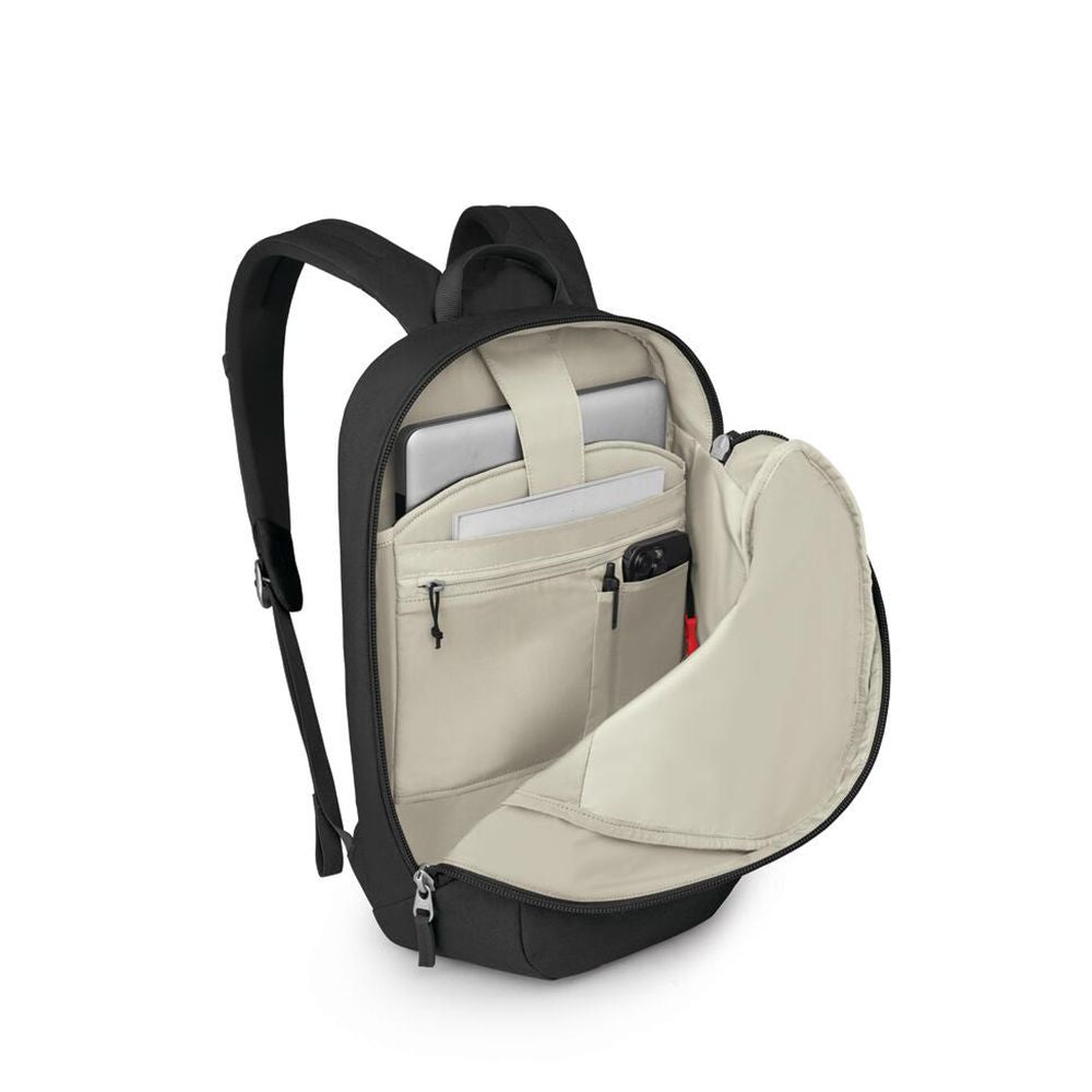 Osprey Arcane Large Daypack 21L in Black — angle view 2