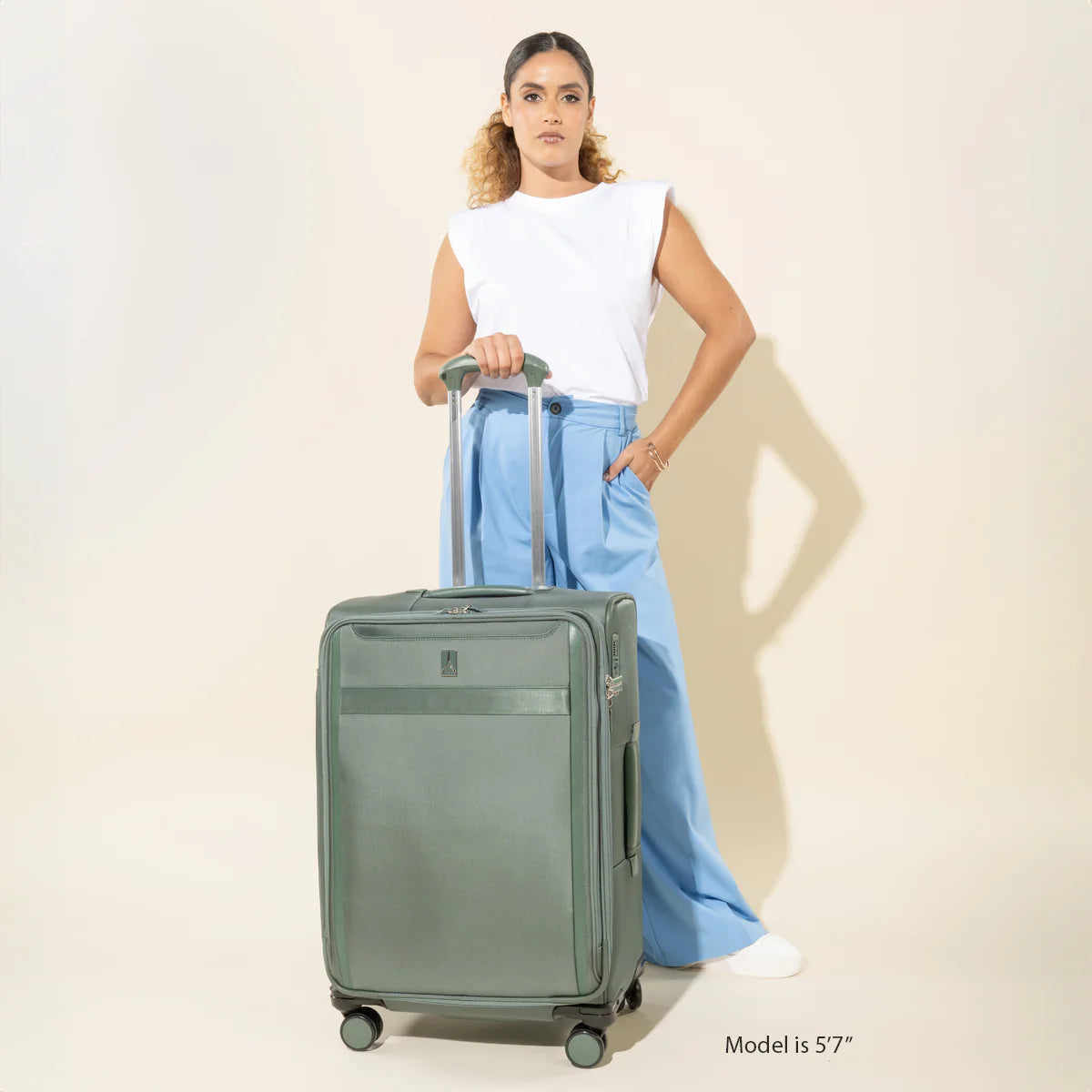 Travelpro VersaPack+ Medium Check-In Spinner, view 8