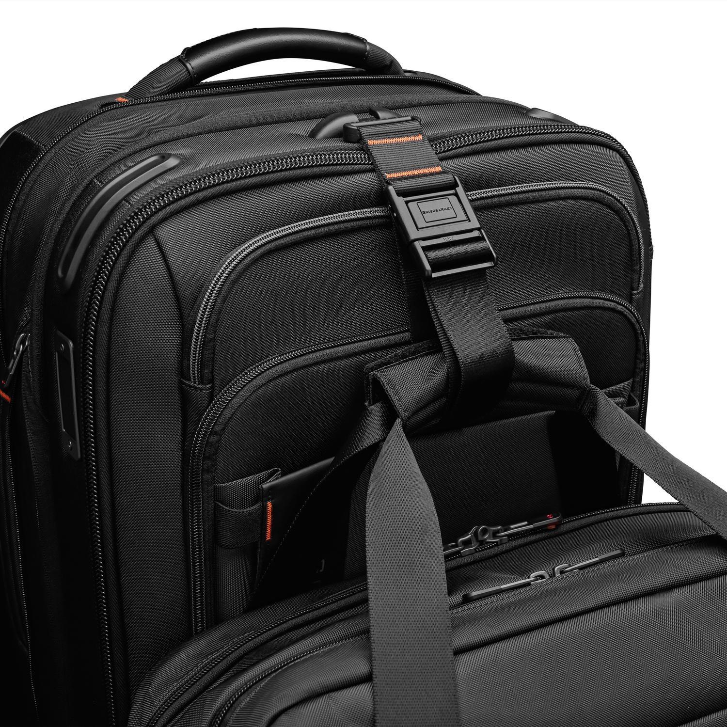 Briggs and Riley ZDX Global 21" Carry-on Expandable Spinner, view 3