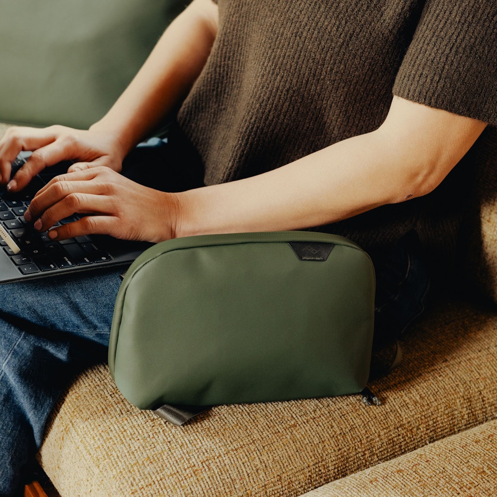 Peak Design Travel Crossbody 3L in Sage — lifestyle 4