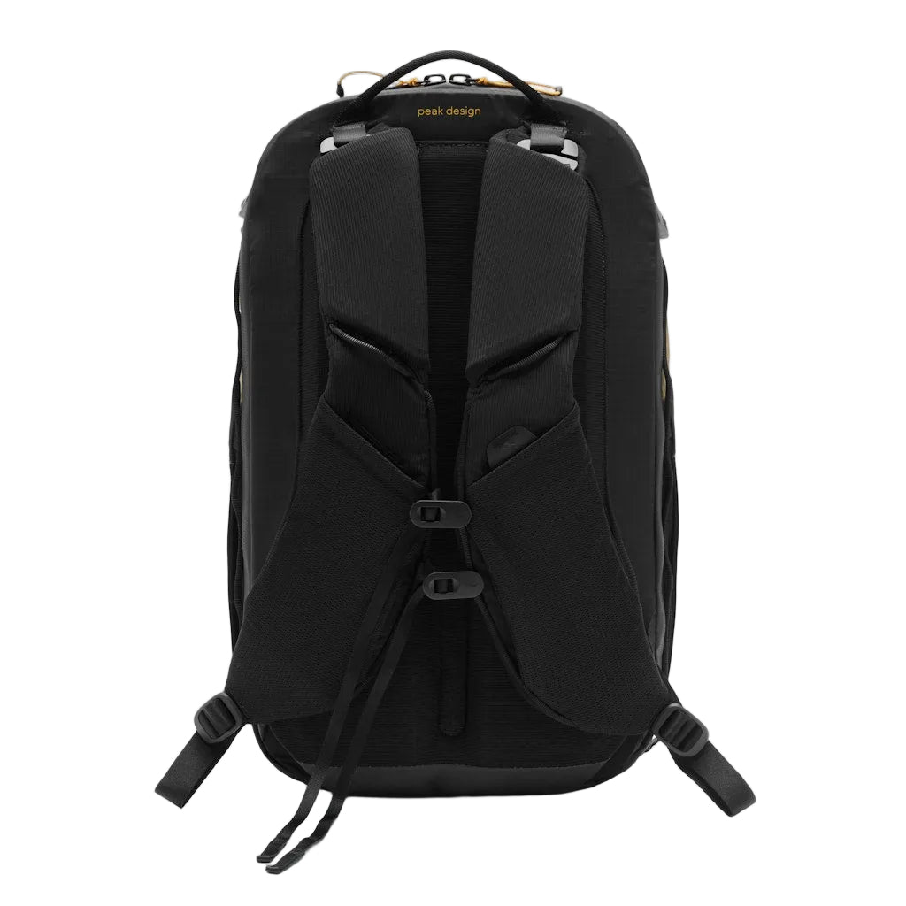 Peak Design Outdoor Backpack Zip 18L in Kelp — back view # color_Kelp