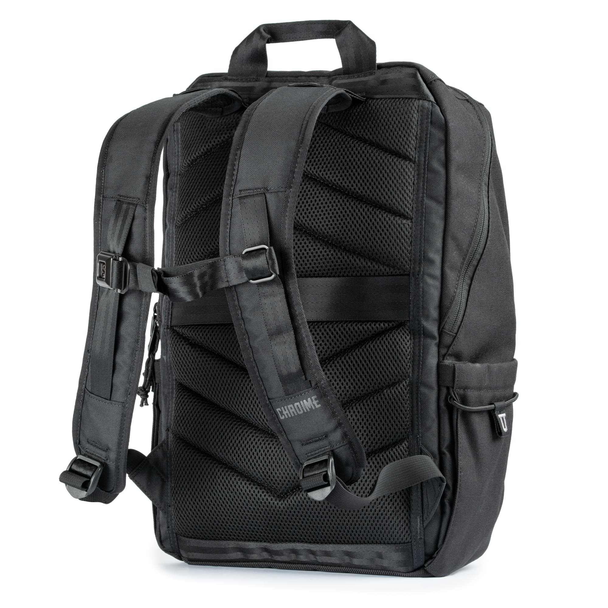 Chrome Industries Recruit Pack 22L in Black — angle view 3 # color_Black