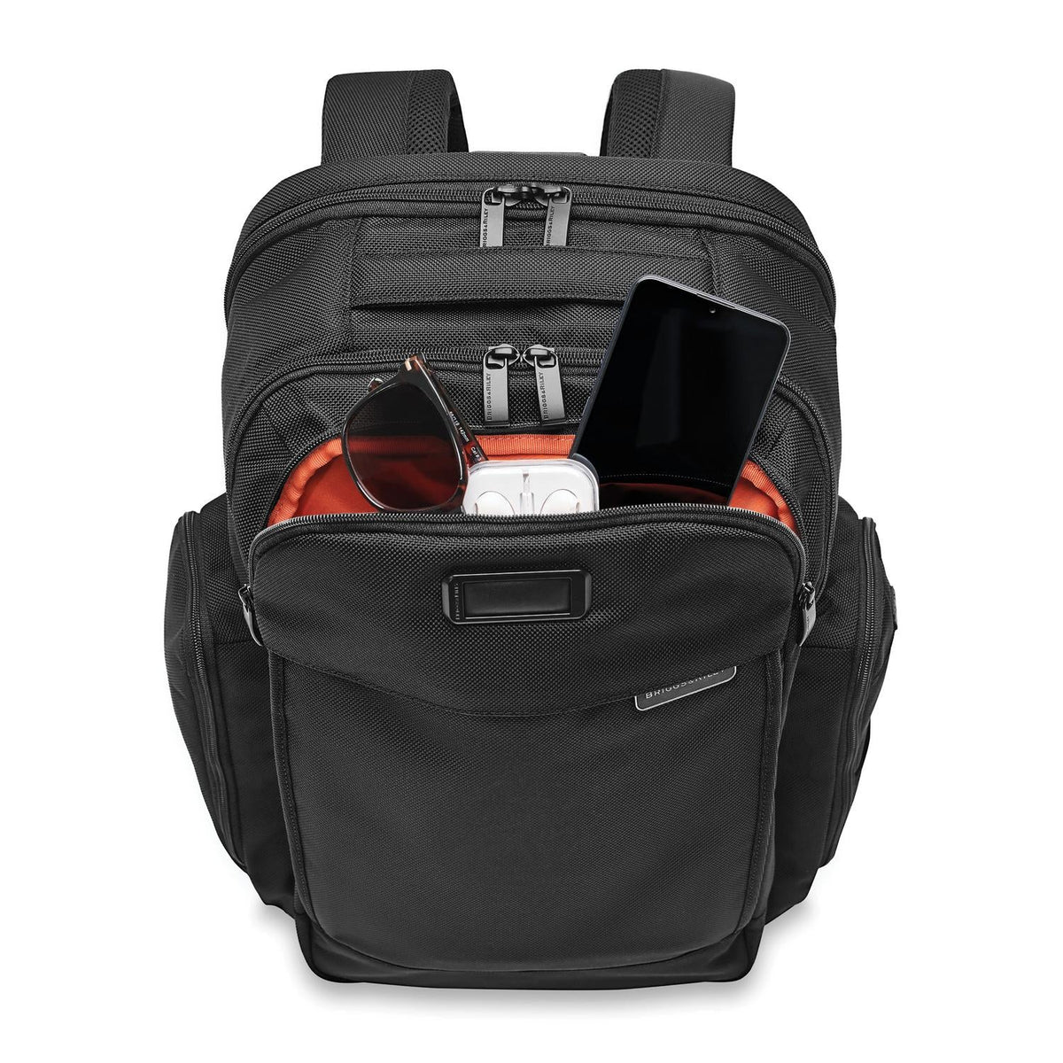 Briggs & Riley Baseline Traveler Backpack in Black — detail view 3
