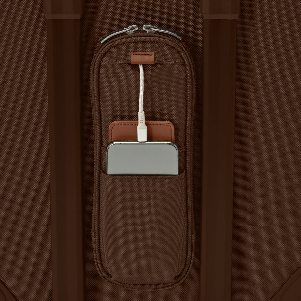 Briggs & Riley Baseline Essential 22" Carry-On Expandable Spinner in Chocolate — detail view 8