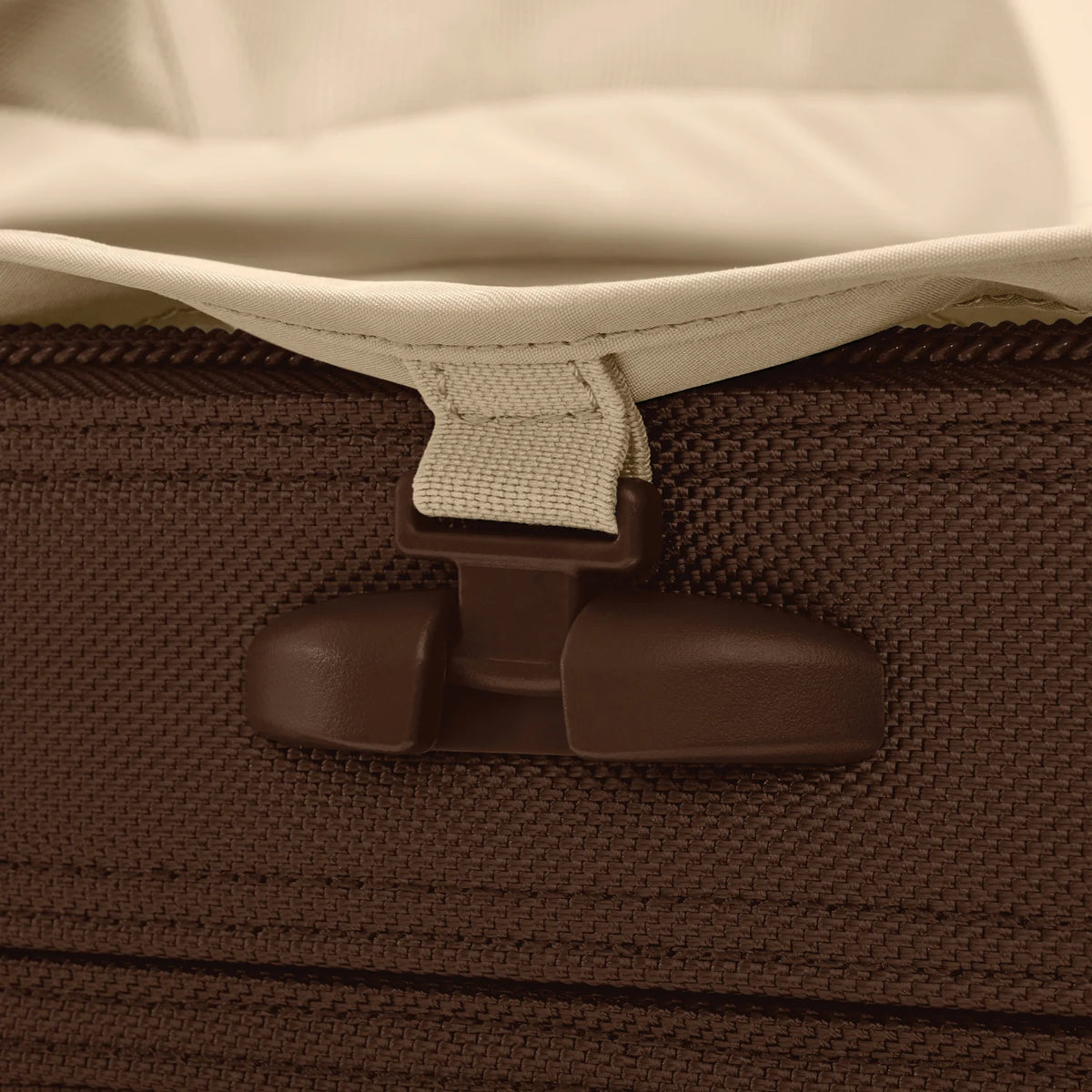 Briggs & Riley Baseline Compact Checked Expandable Spinner