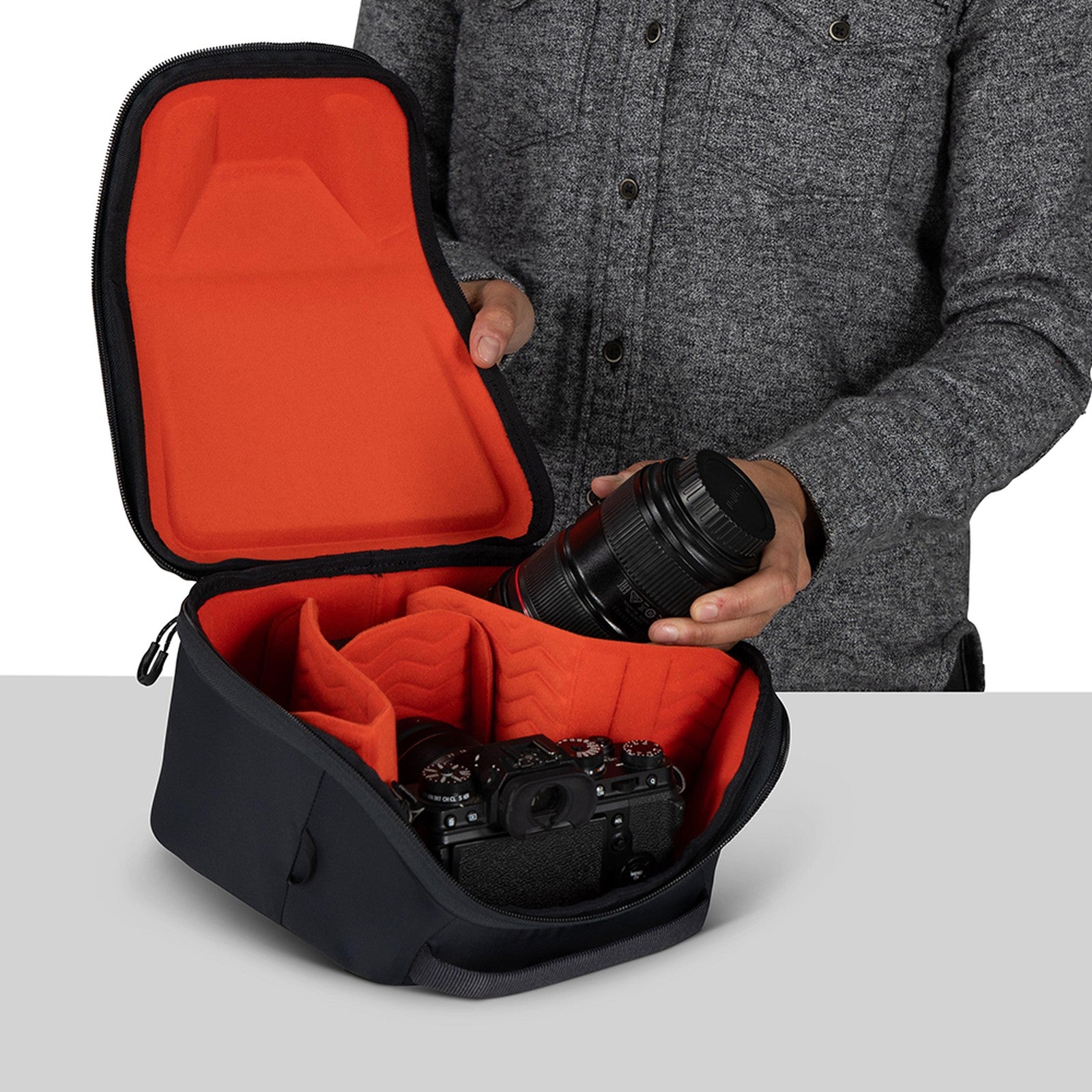 Osprey Camera Cube Small 6L in Charcoal Grey — detail view