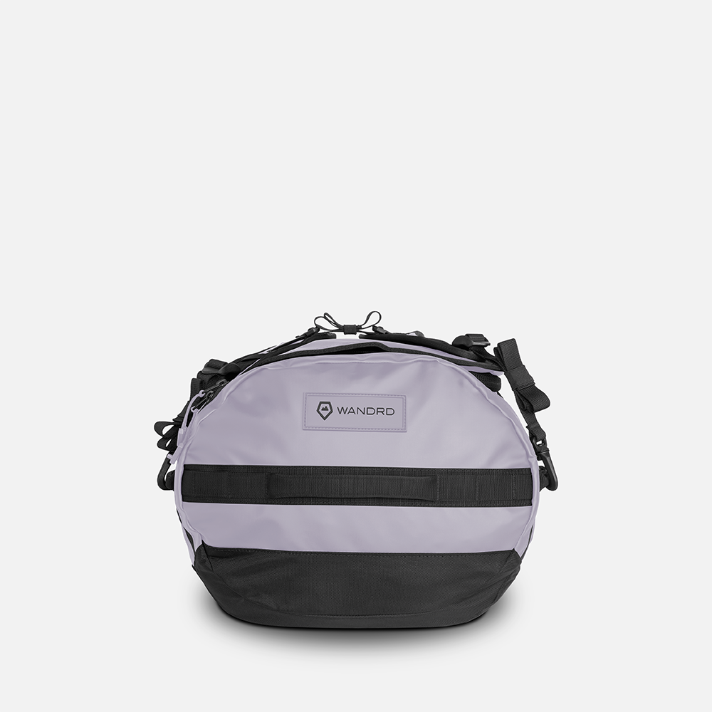 WANDRD CARRYALL Duffel 30L in Uyuni Purple — angle view 2